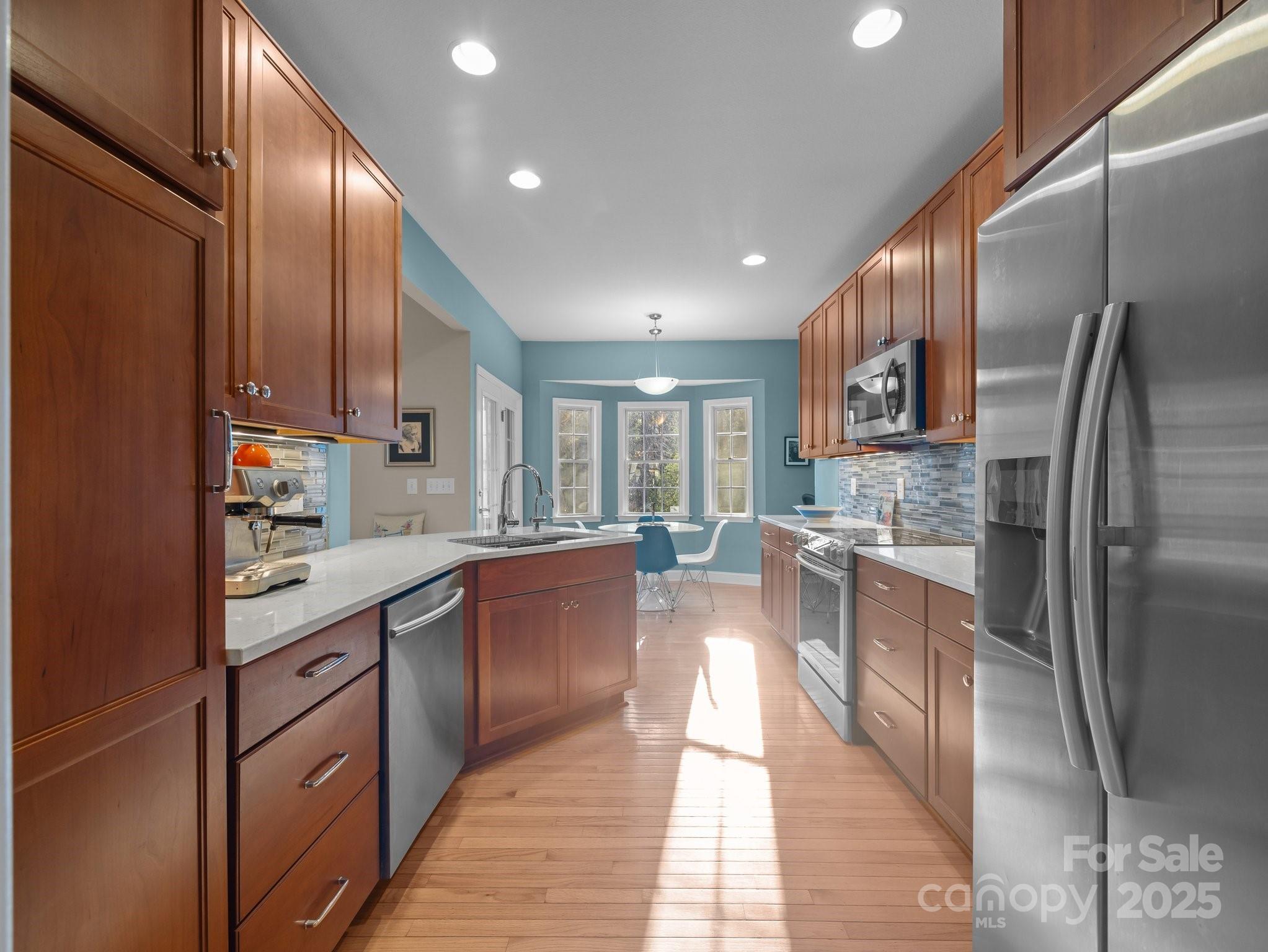43 Golden Pond Way