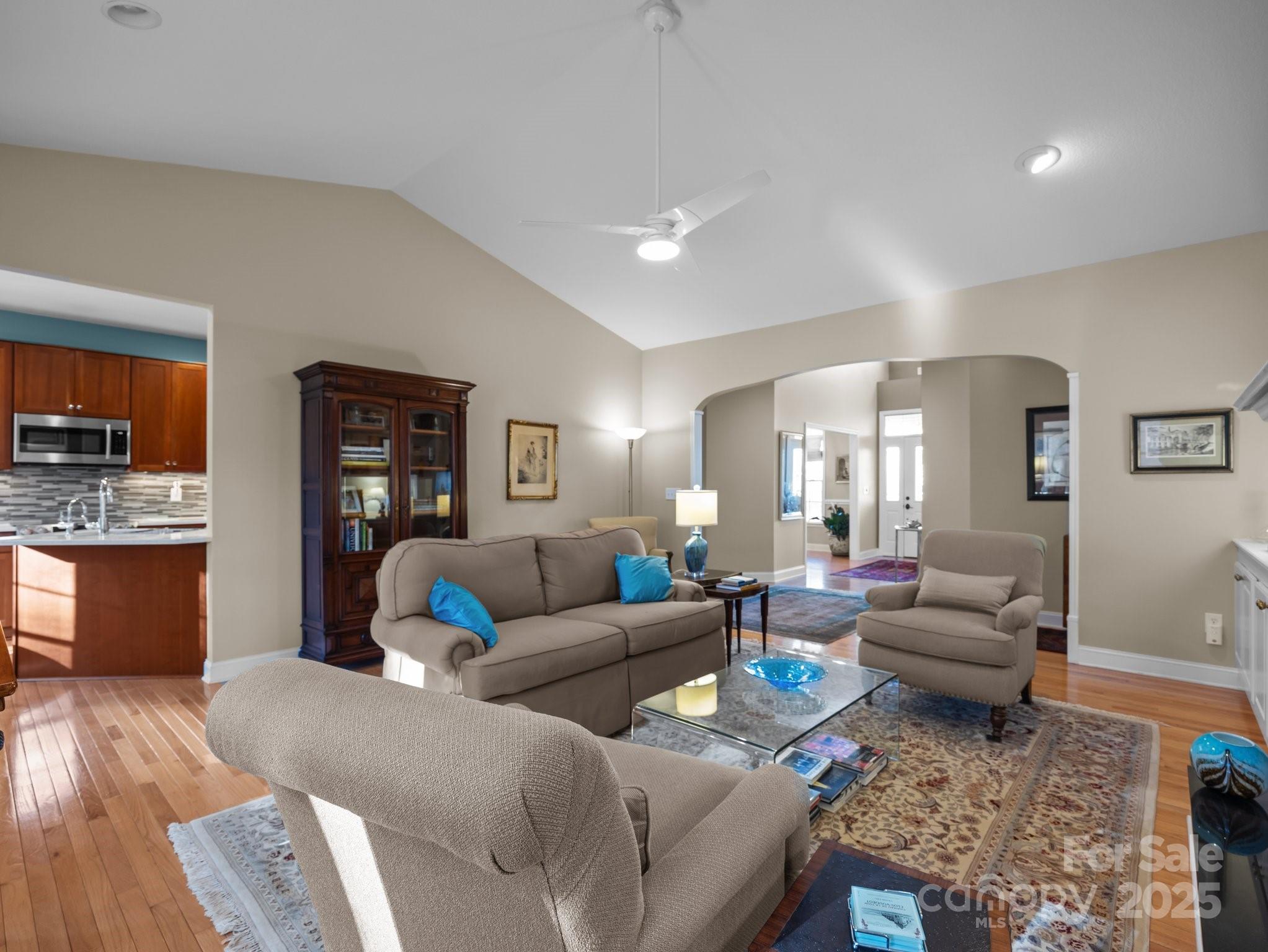 43 Golden Pond Way