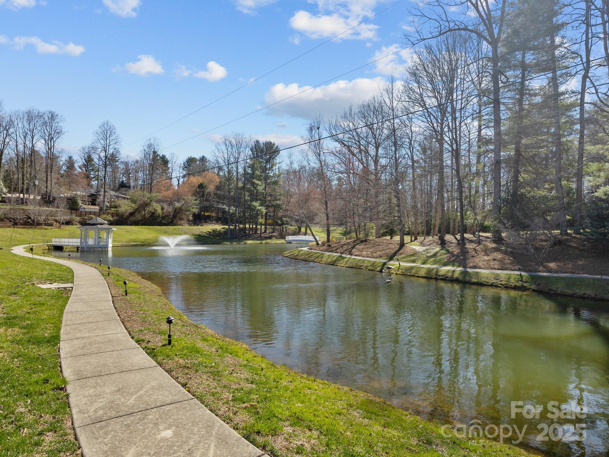 43 Golden Pond Way