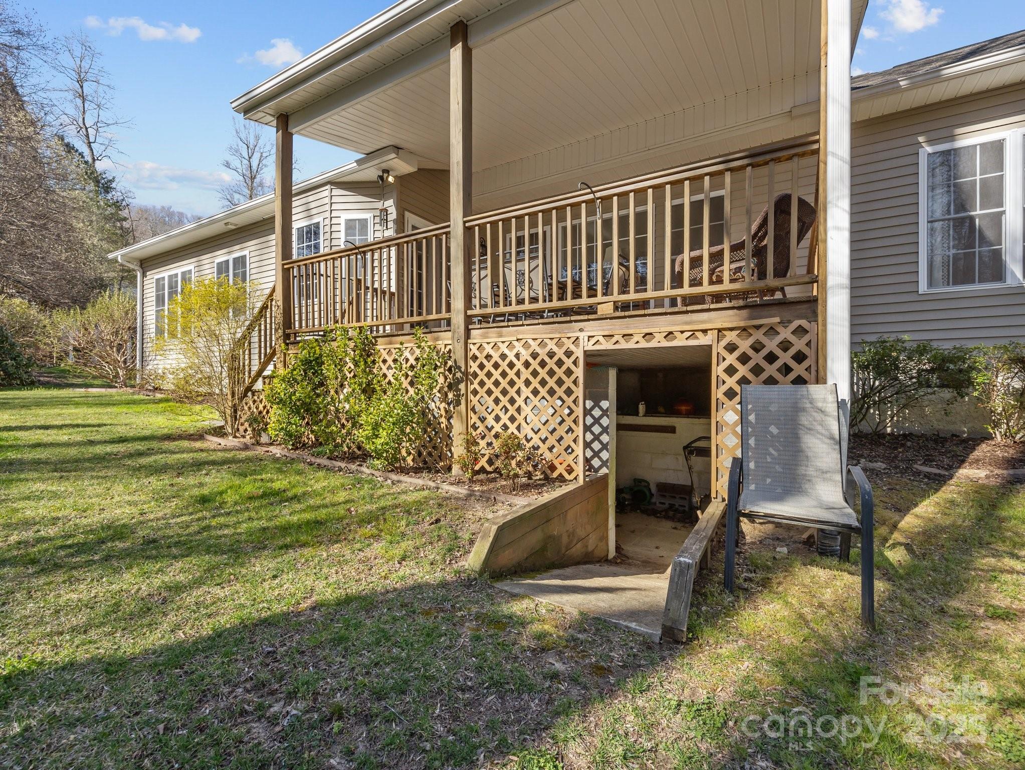 43 Golden Pond Way