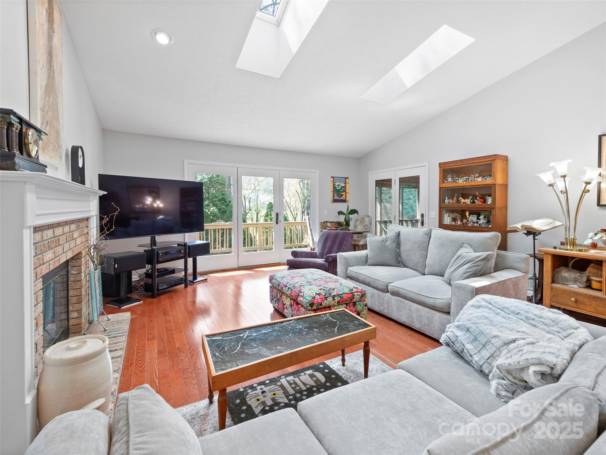 205 Wild Oak Lane