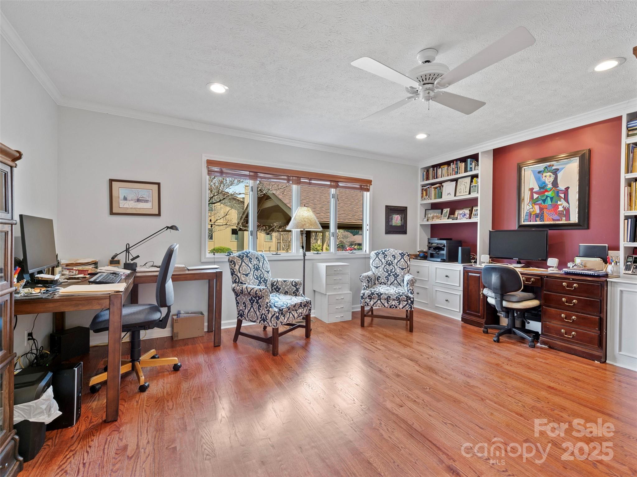 205 Wild Oak Lane