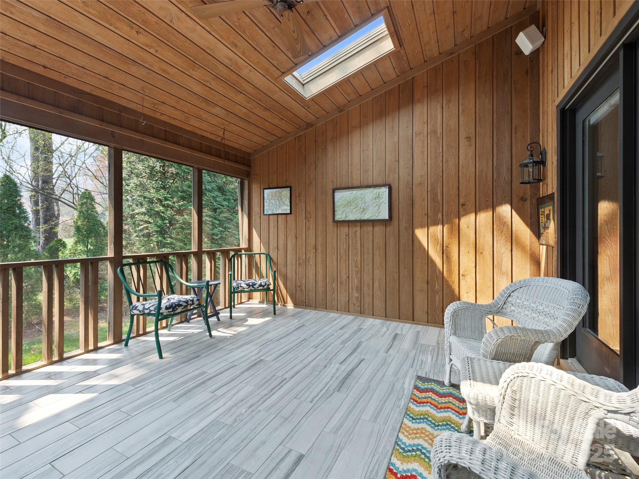205 Wild Oak Lane