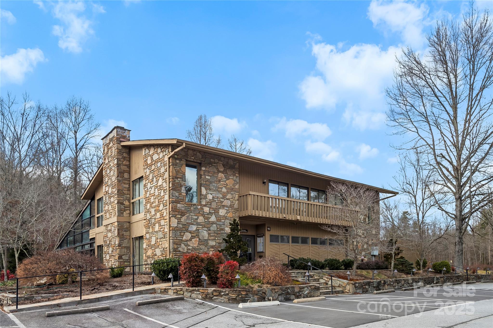 205 Wild Oak Lane