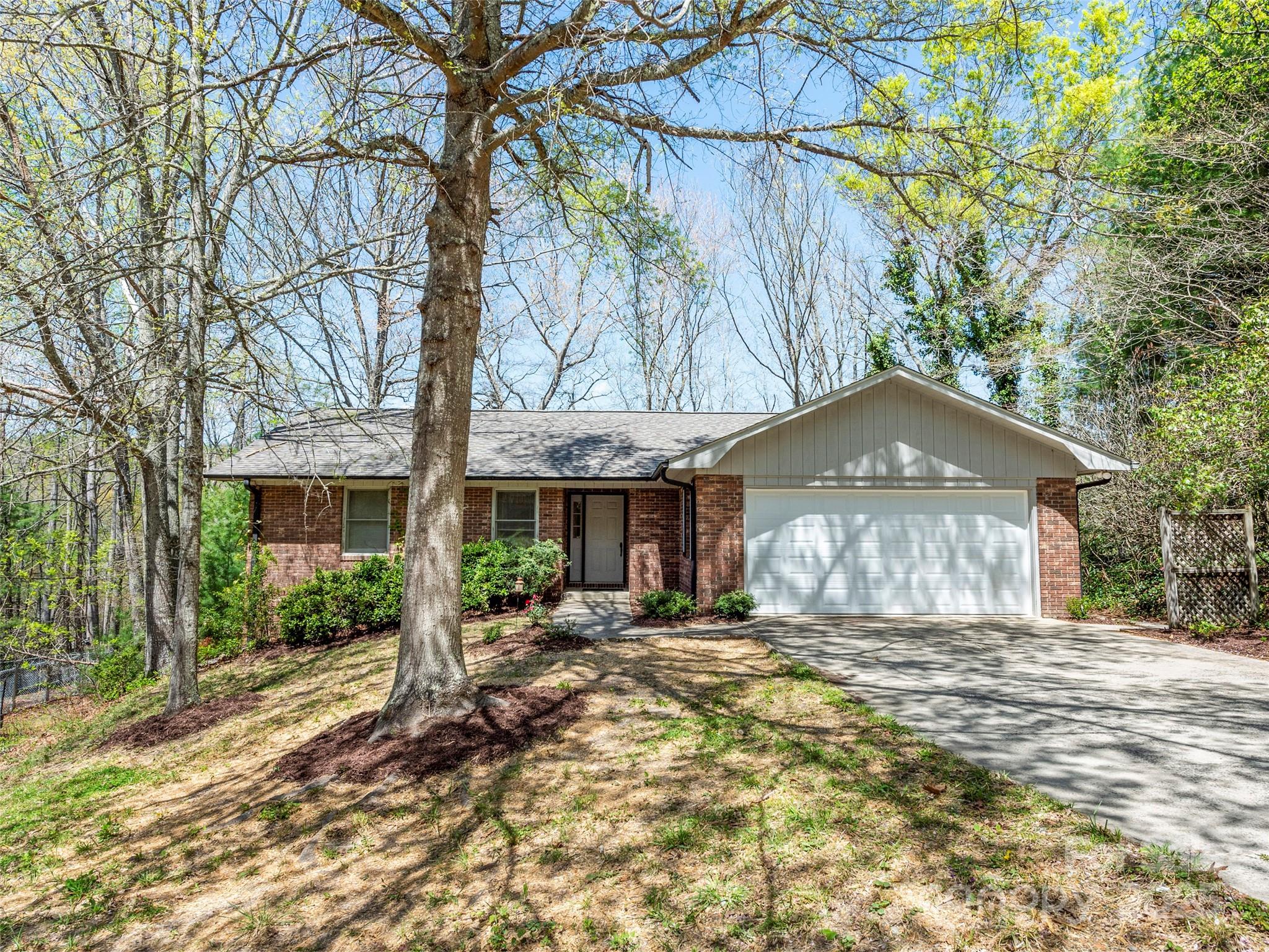 207 Trappers Trail
