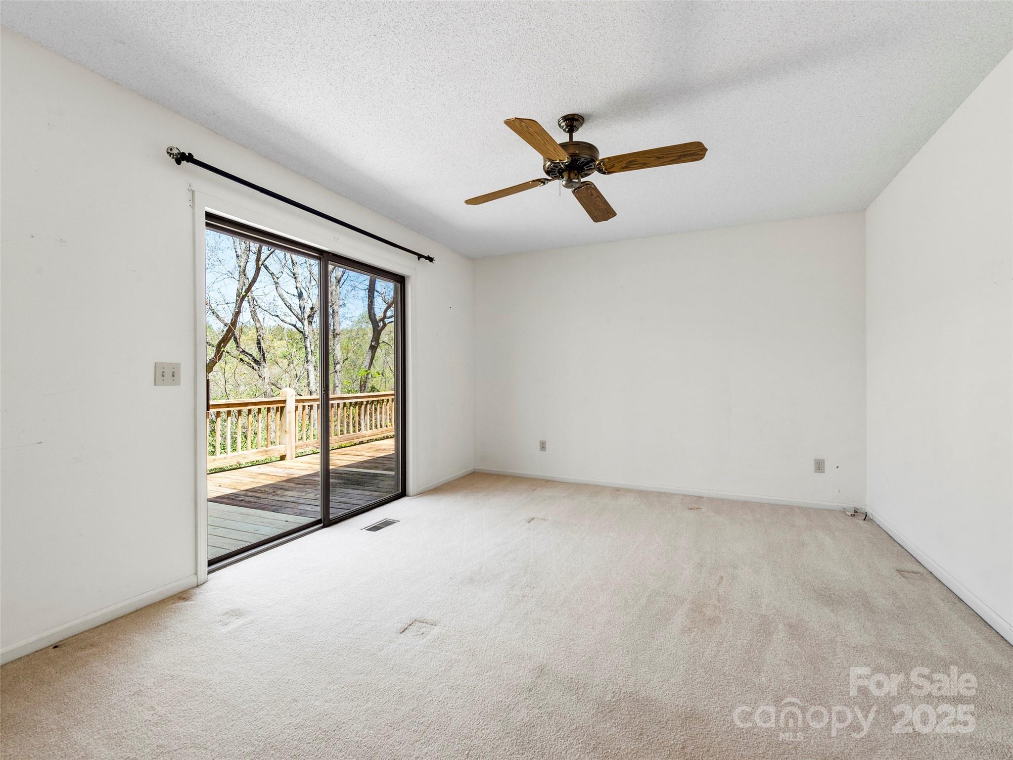 207 Trappers Trail