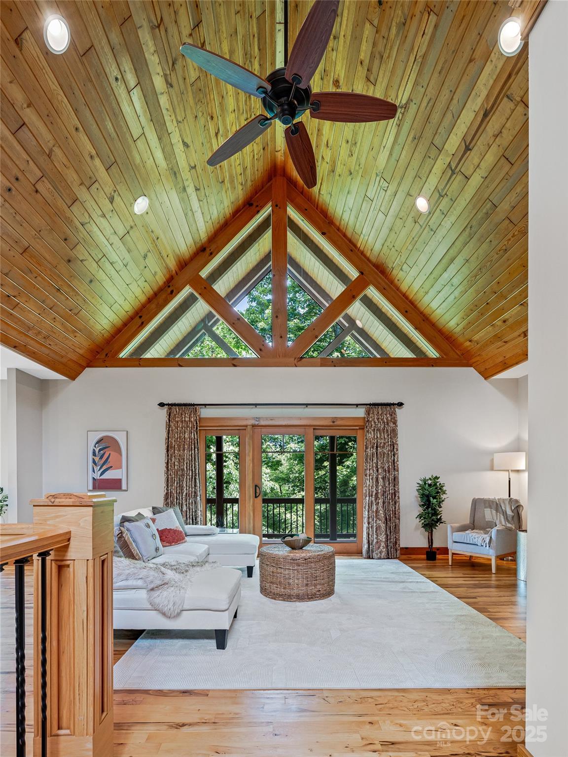 14 Sweet Gum Hill