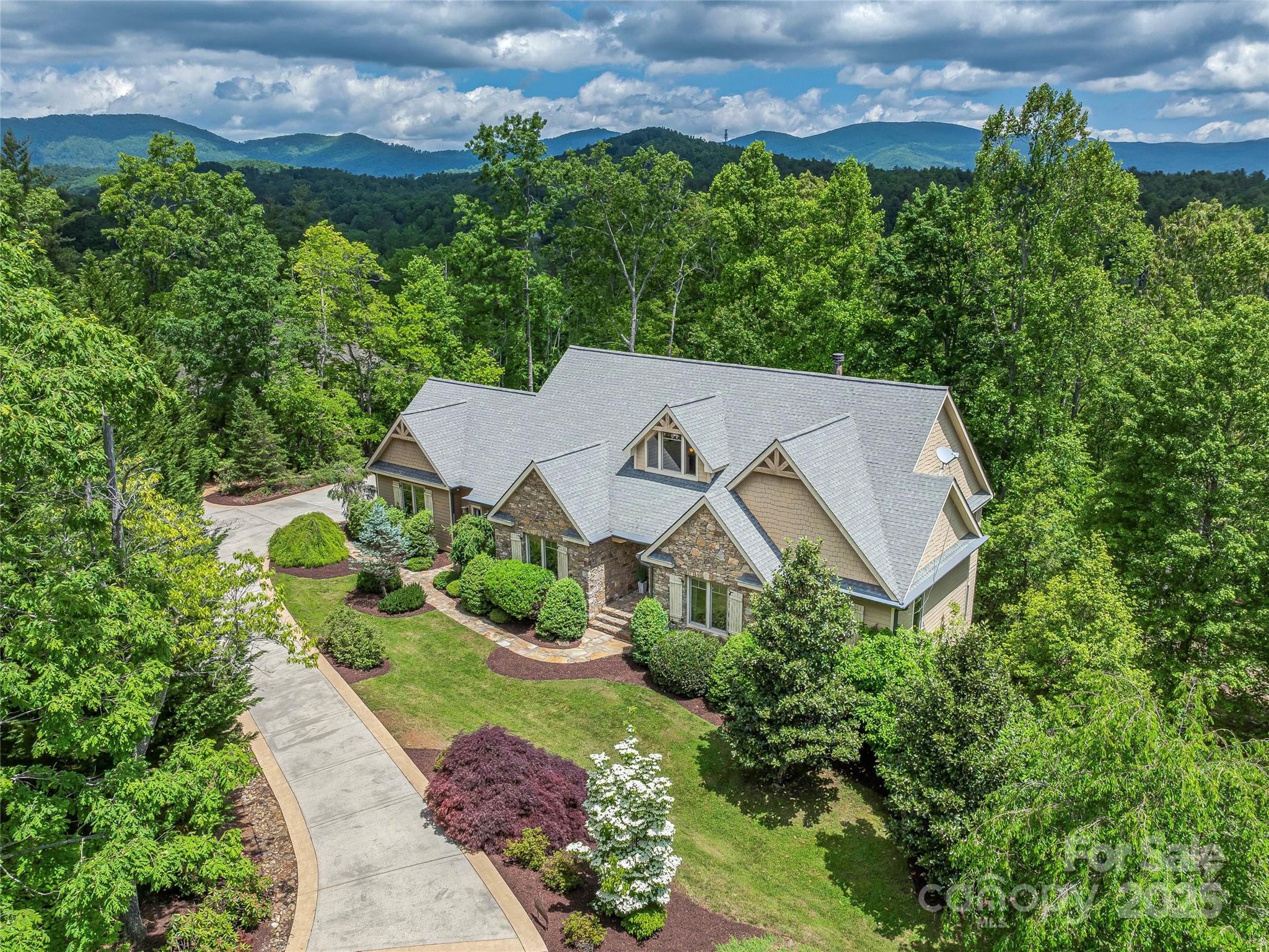 14 Sweet Gum Hill