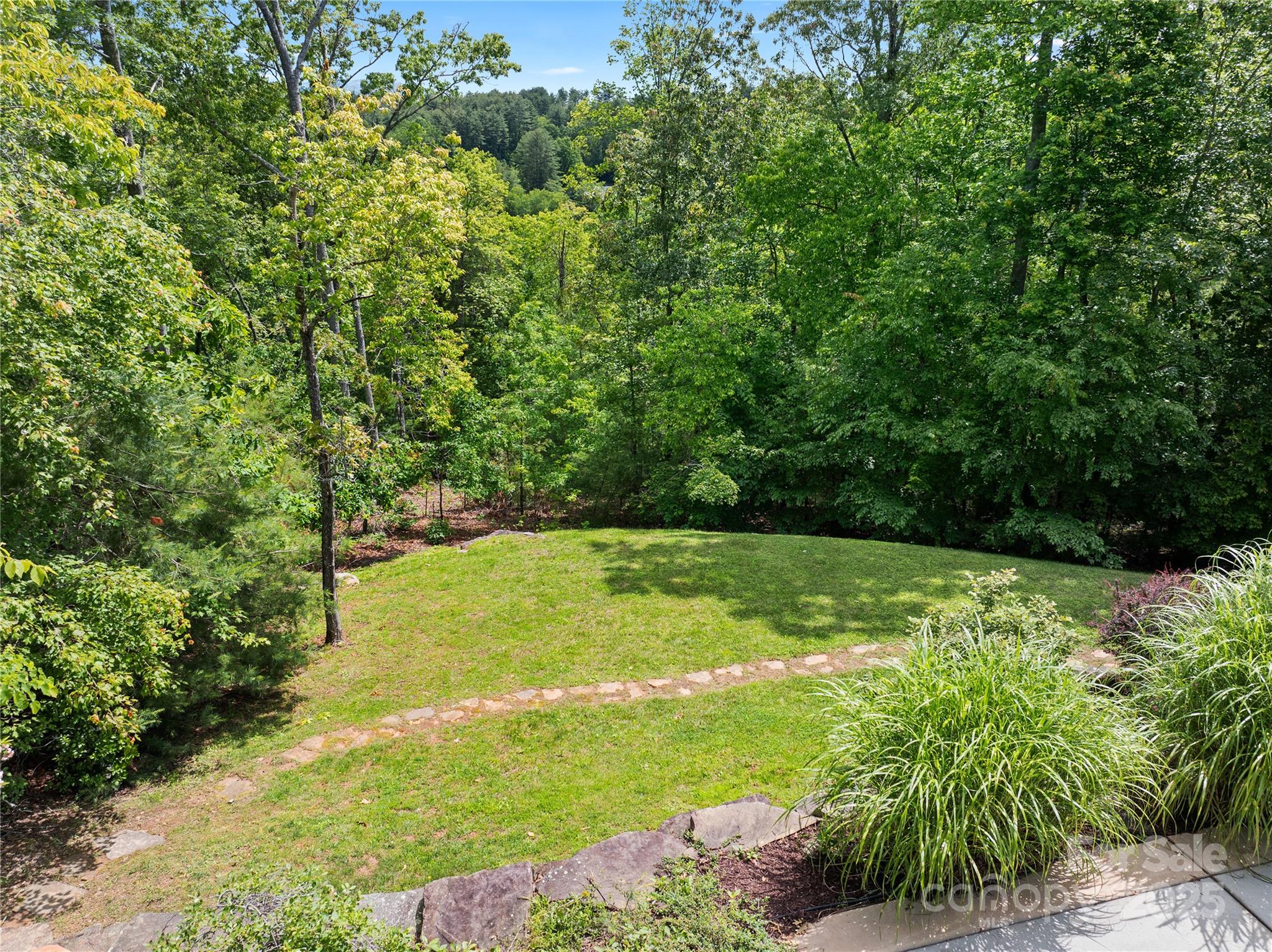 14 Sweet Gum Hill