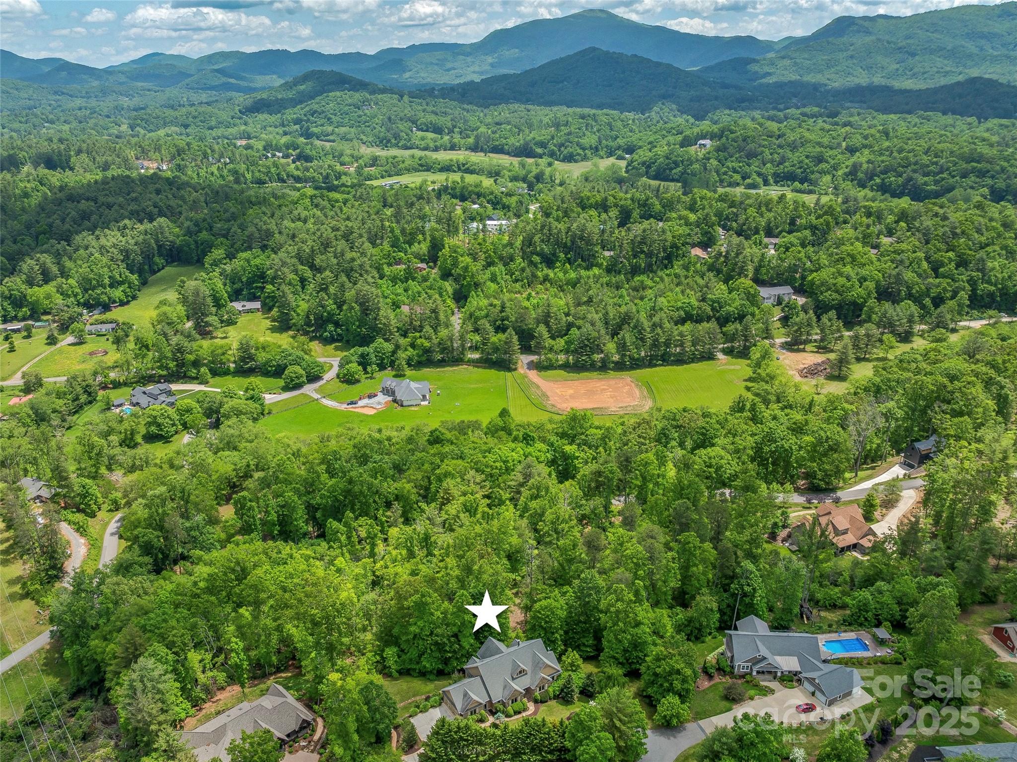 14 Sweet Gum Hill