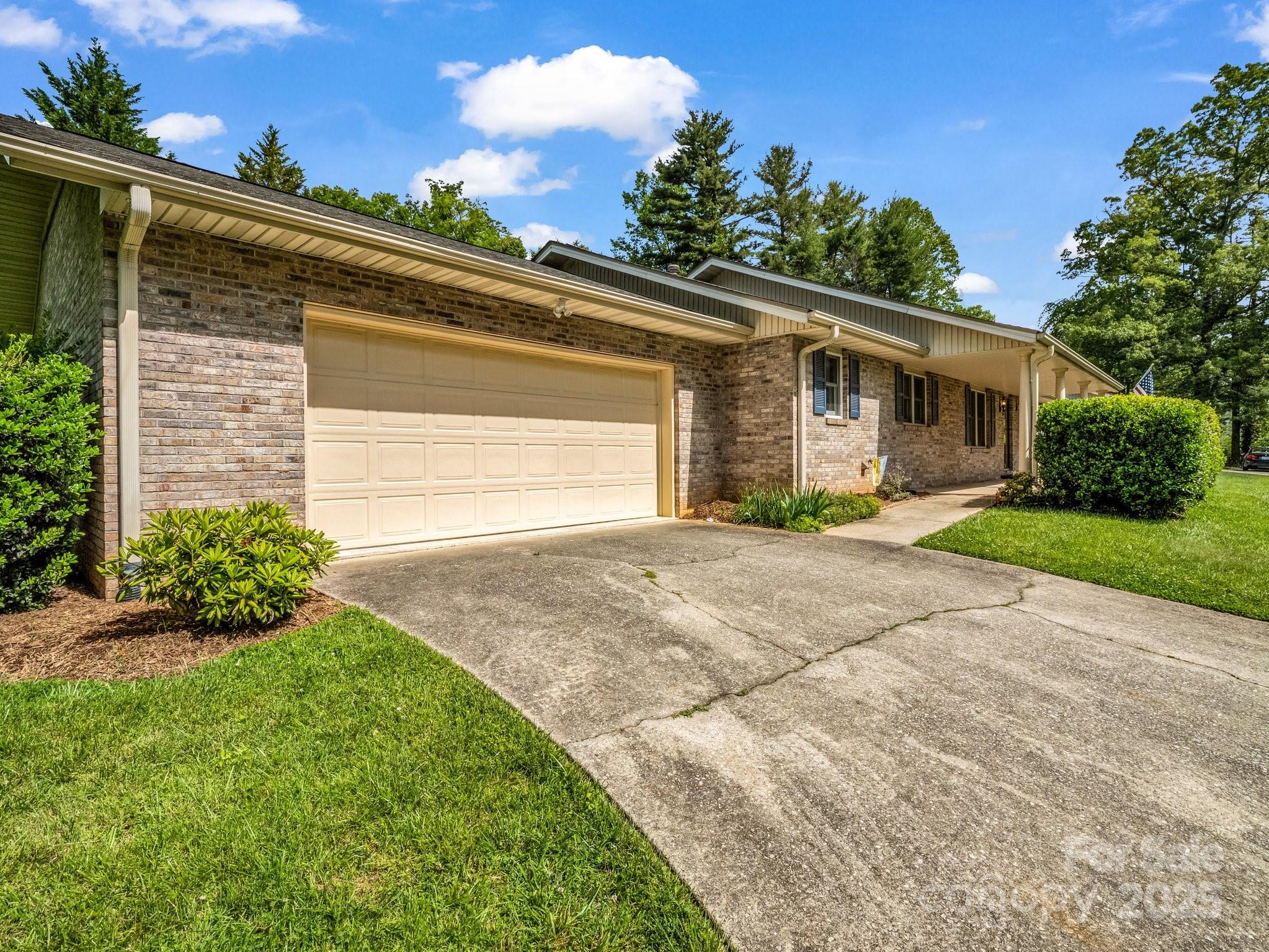 209 Daniel Drive