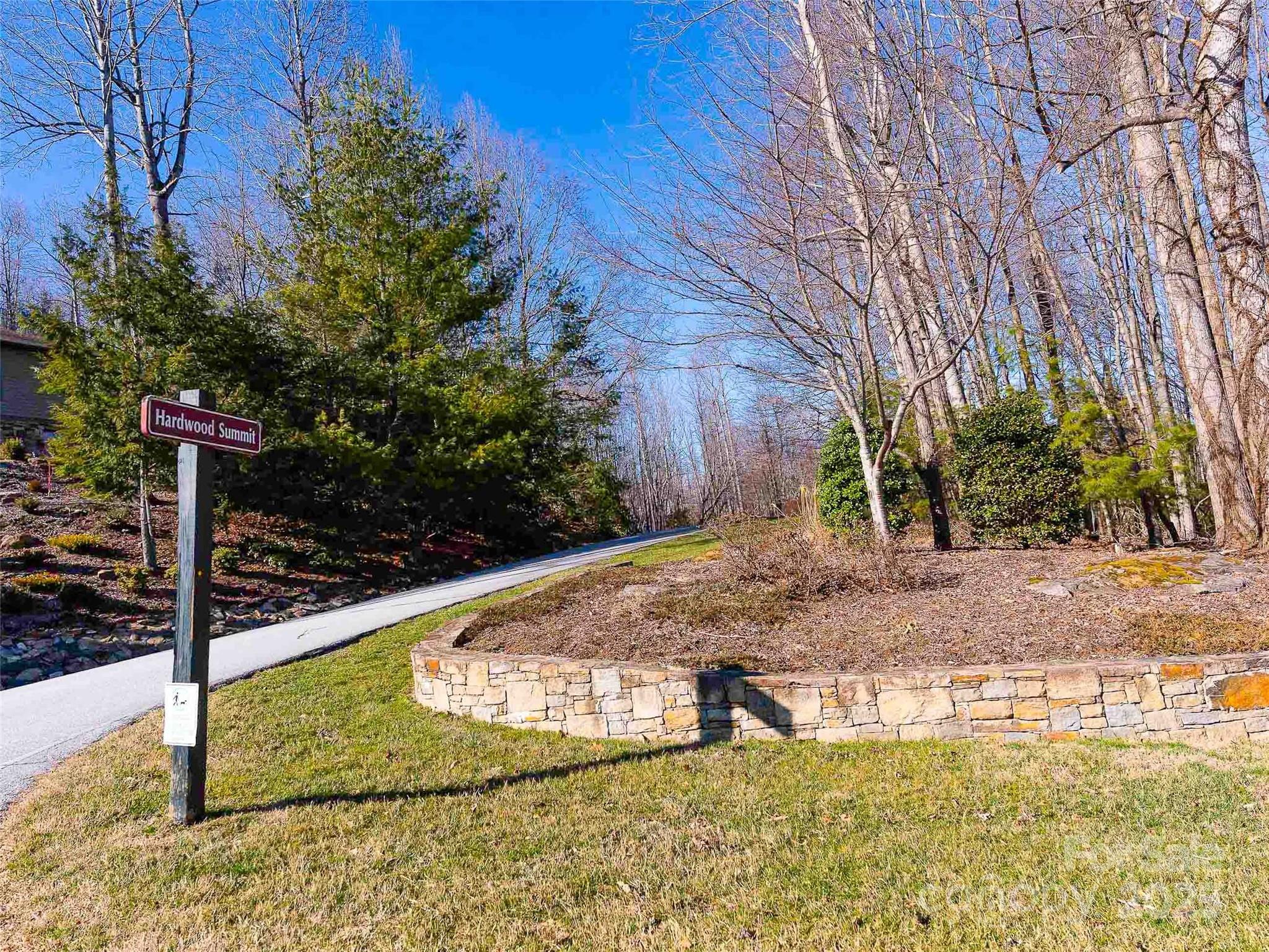 000 Hardwood Summit Unit: 191