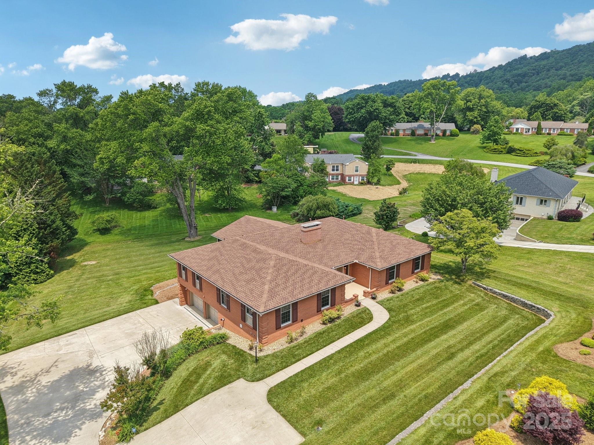 119 Hawthorn Drive