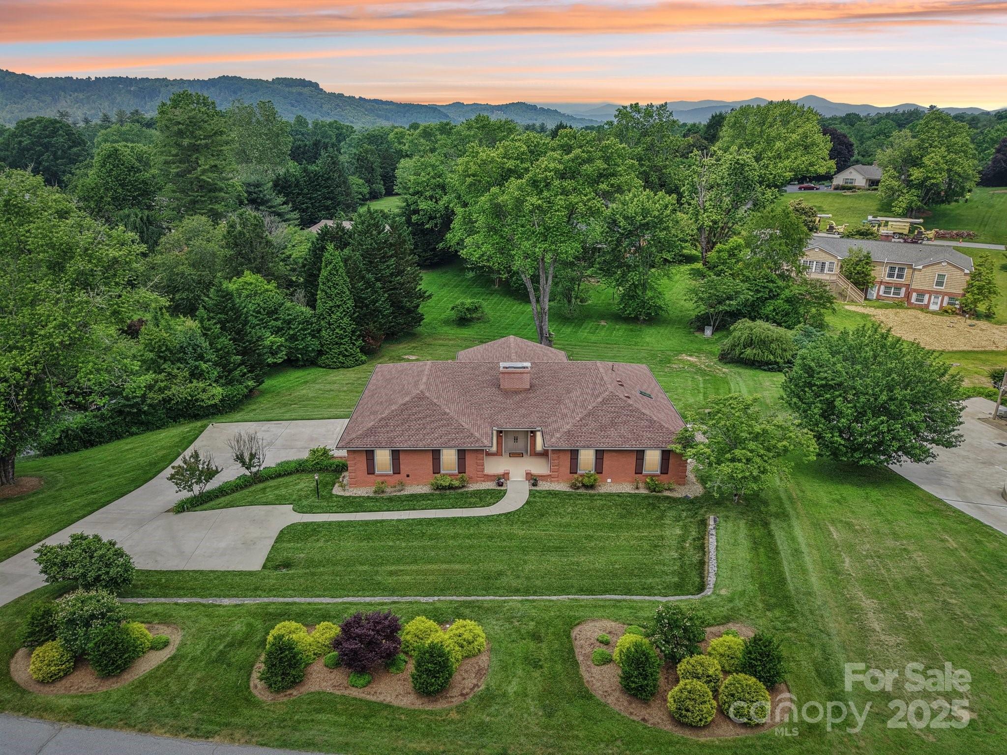 119 Hawthorn Drive
