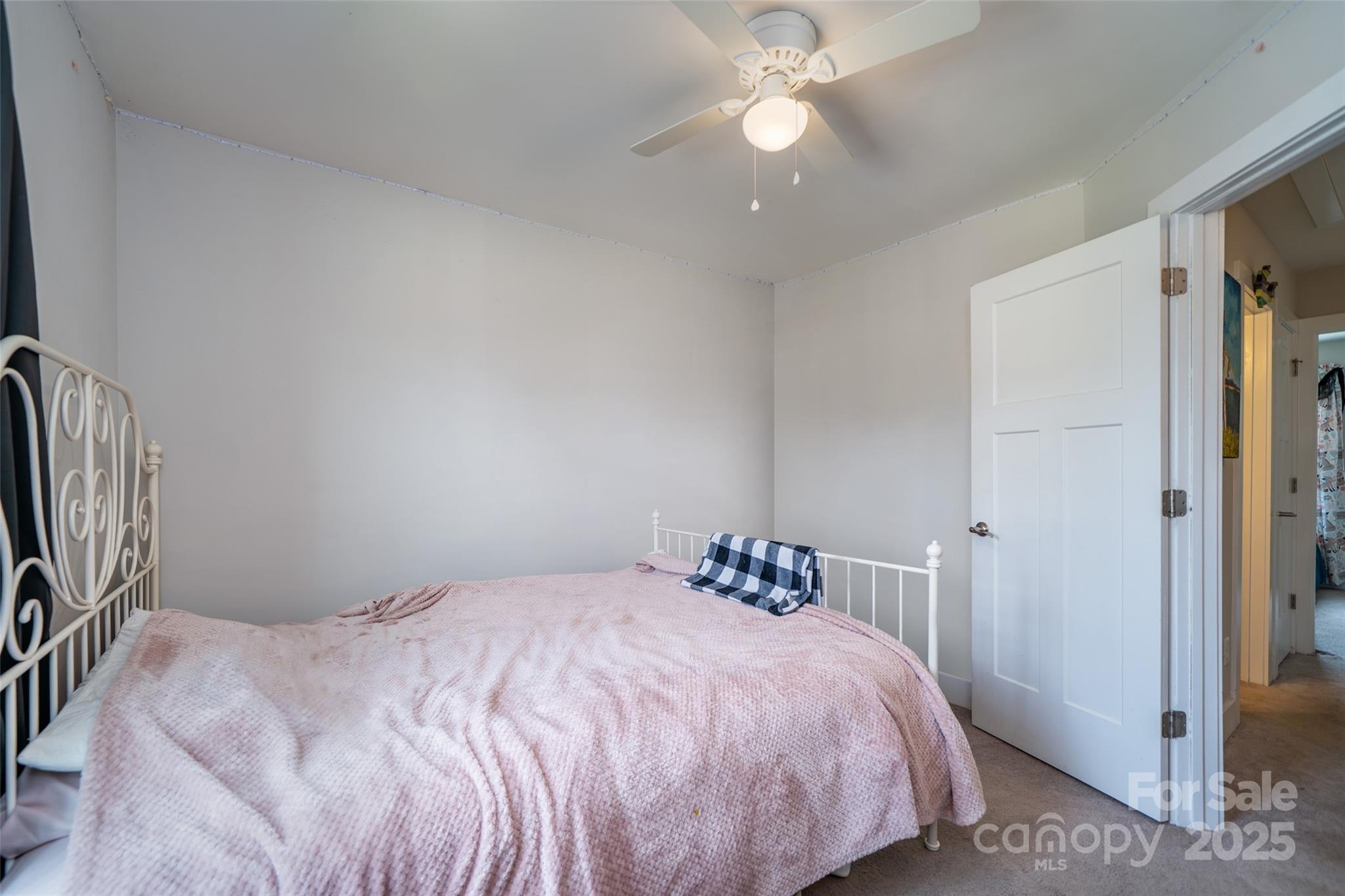 624 Cardwell Lane
