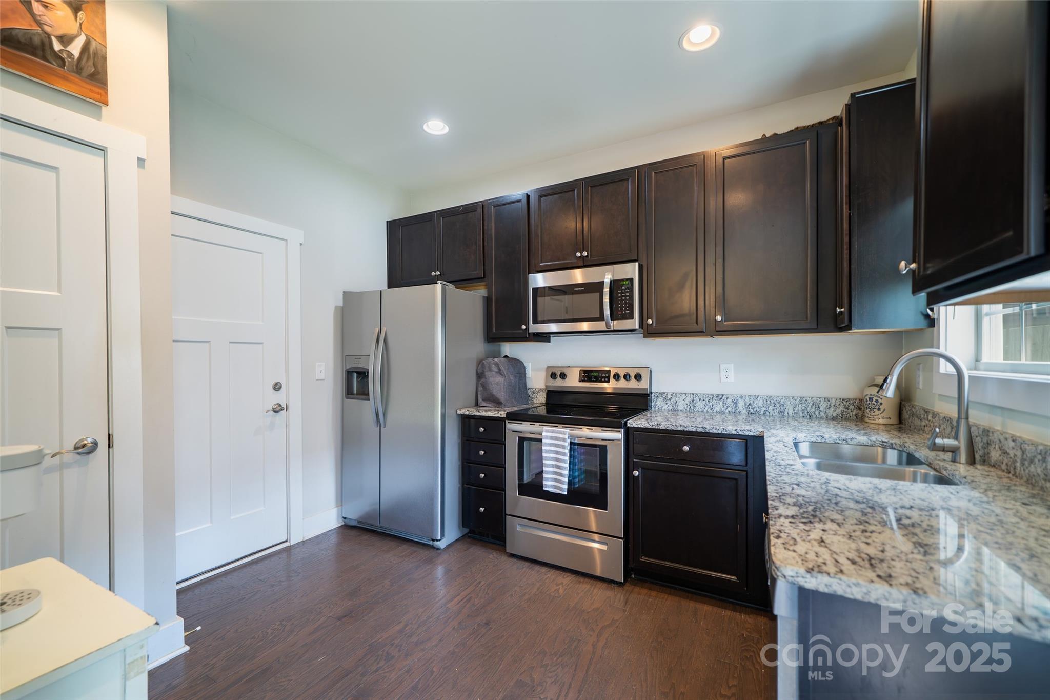 624 Cardwell Lane