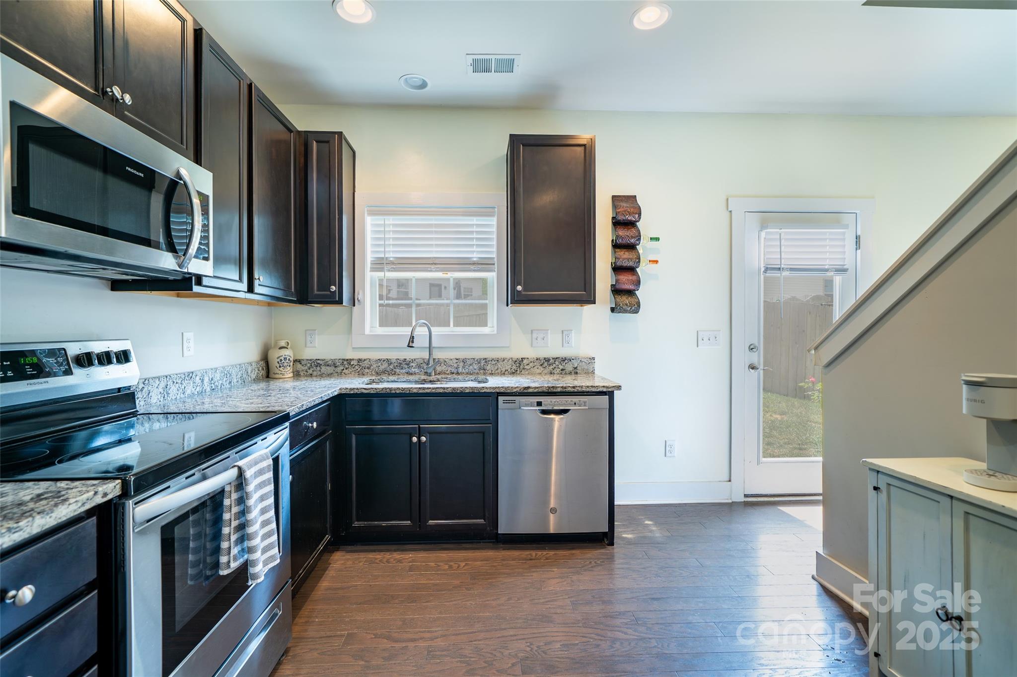 624 Cardwell Lane