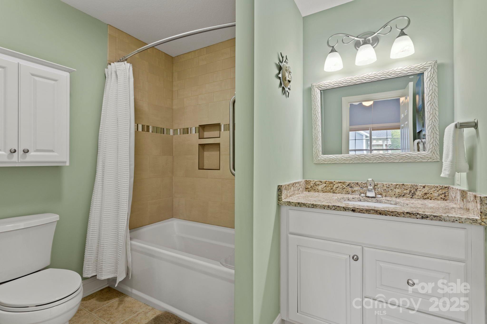 40 Avonlea Lane
