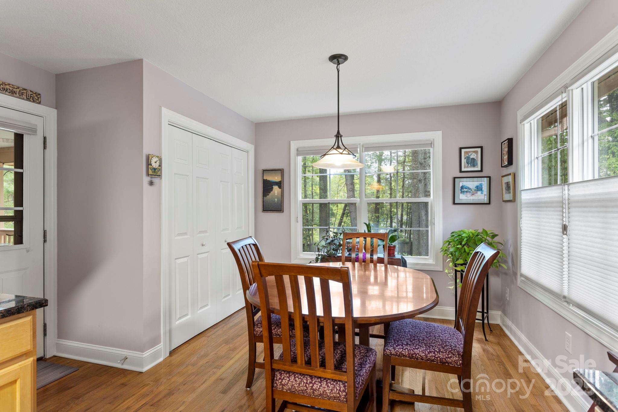40 Avonlea Lane