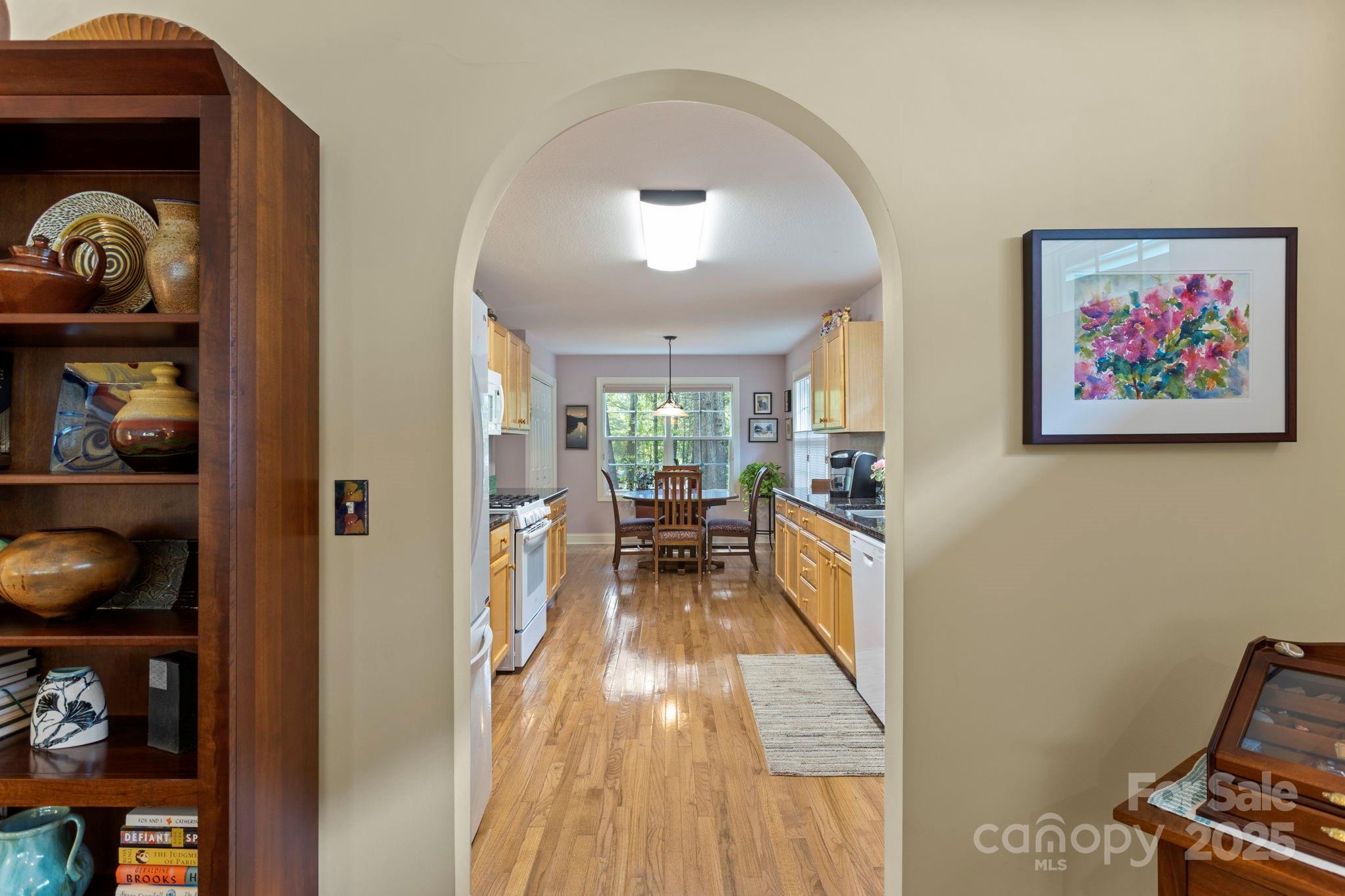 40 Avonlea Lane