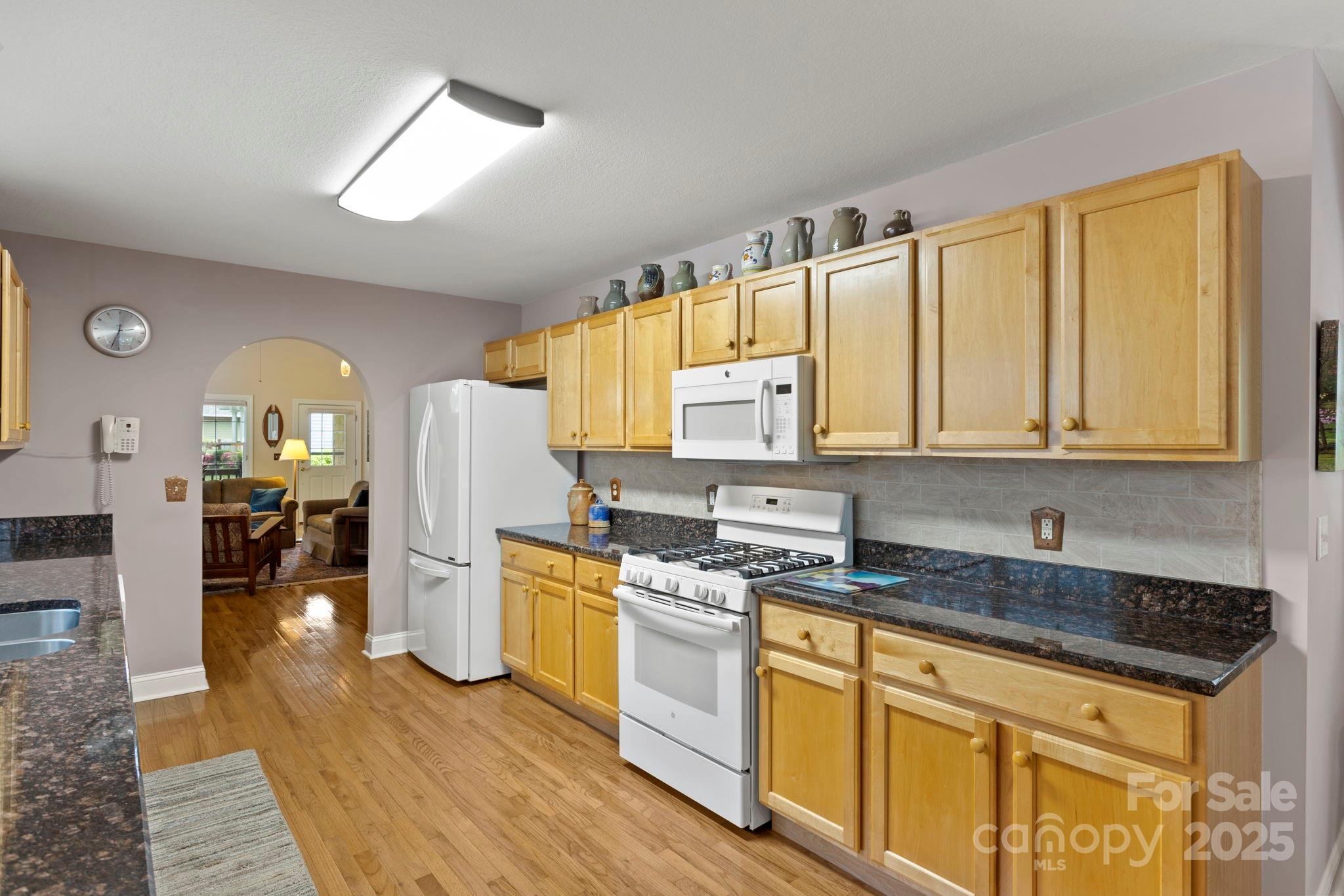 40 Avonlea Lane