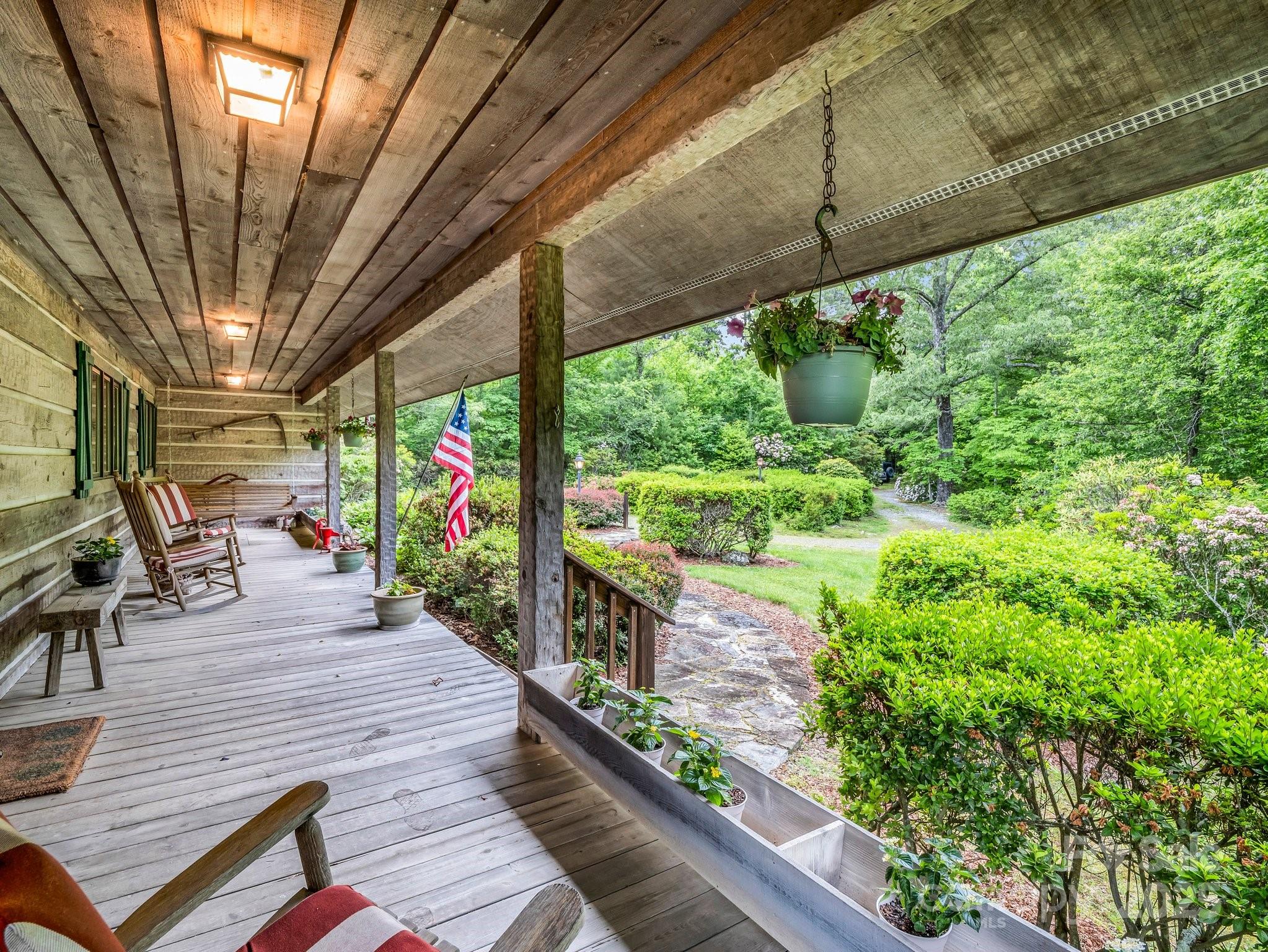 133 Pennwood Lane
