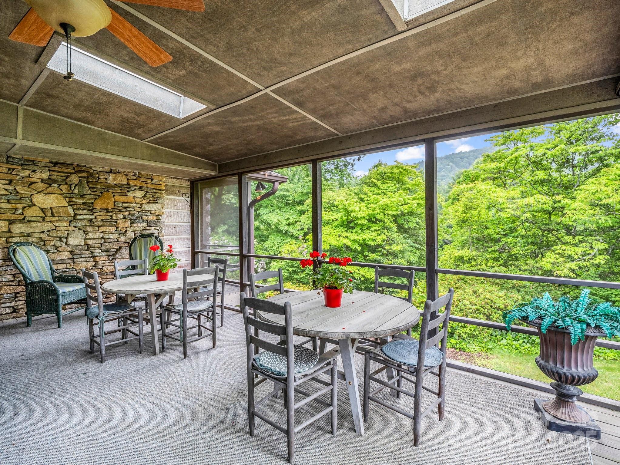 133 Pennwood Lane