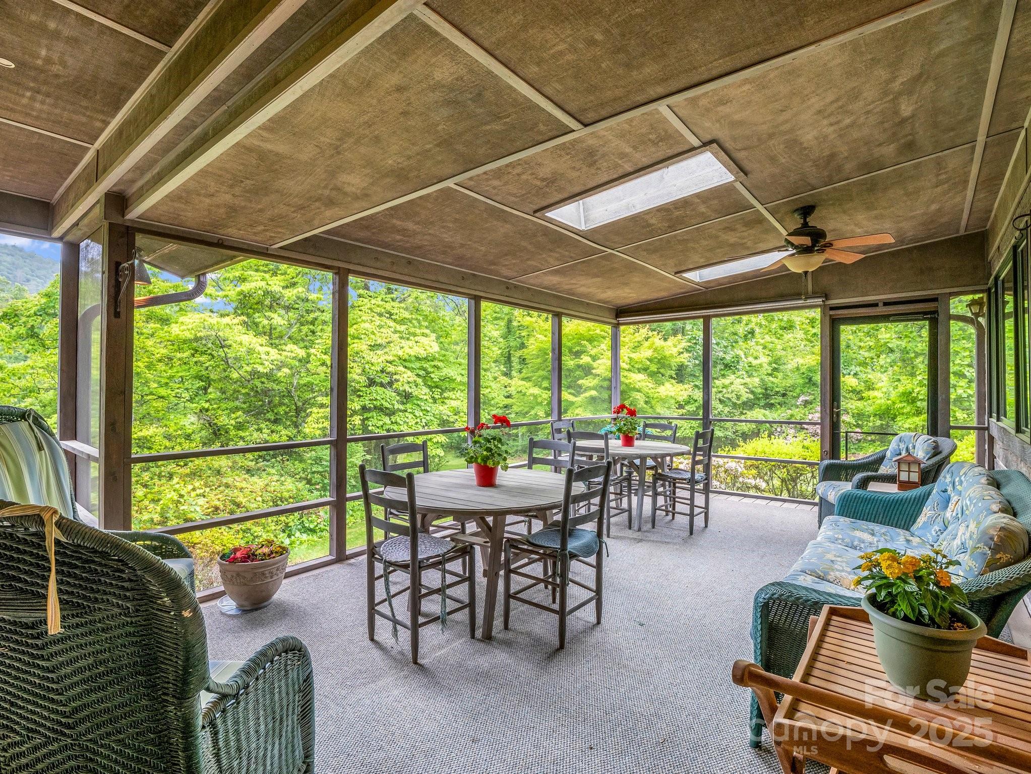 133 Pennwood Lane