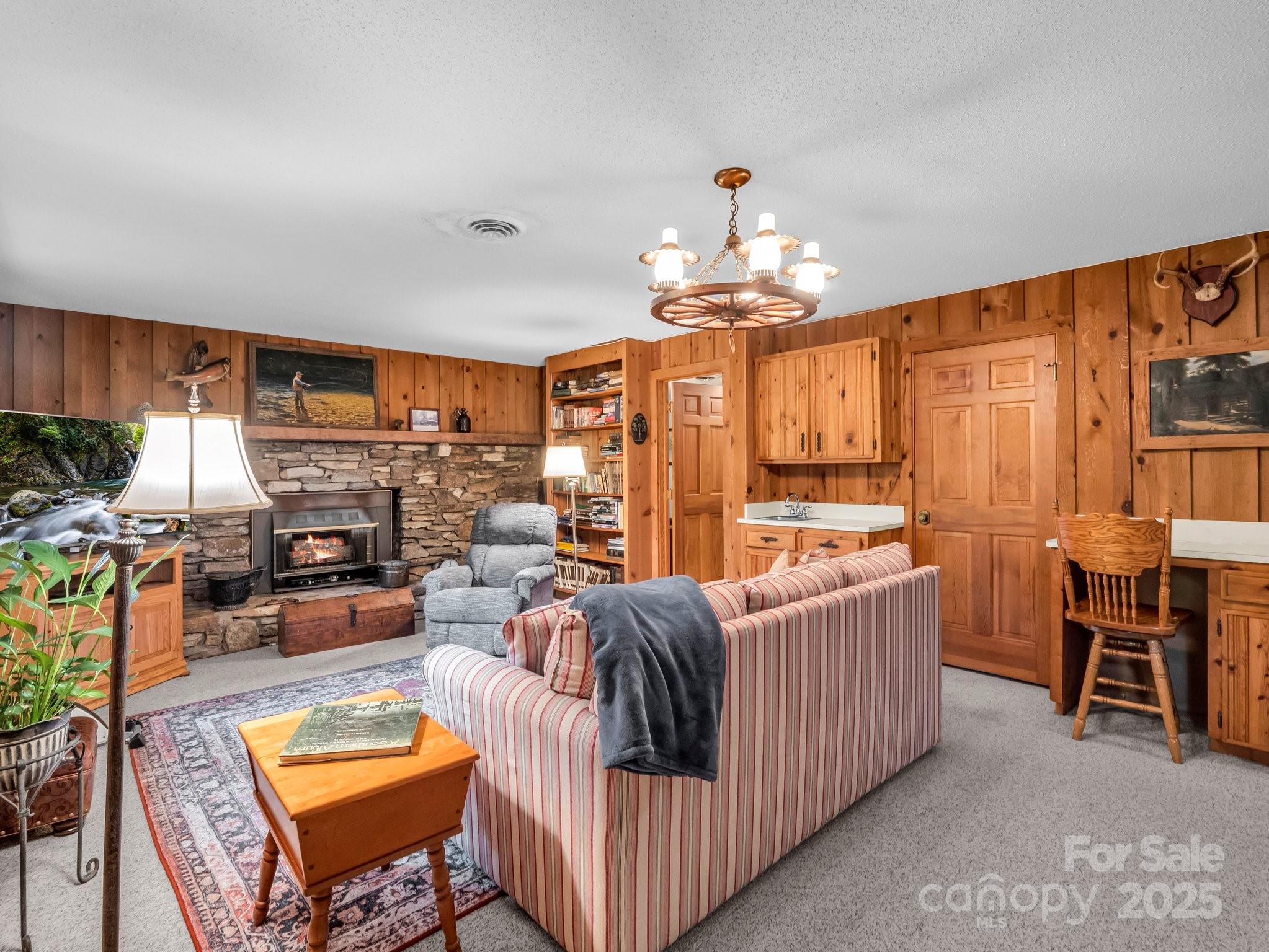 133 Pennwood Lane