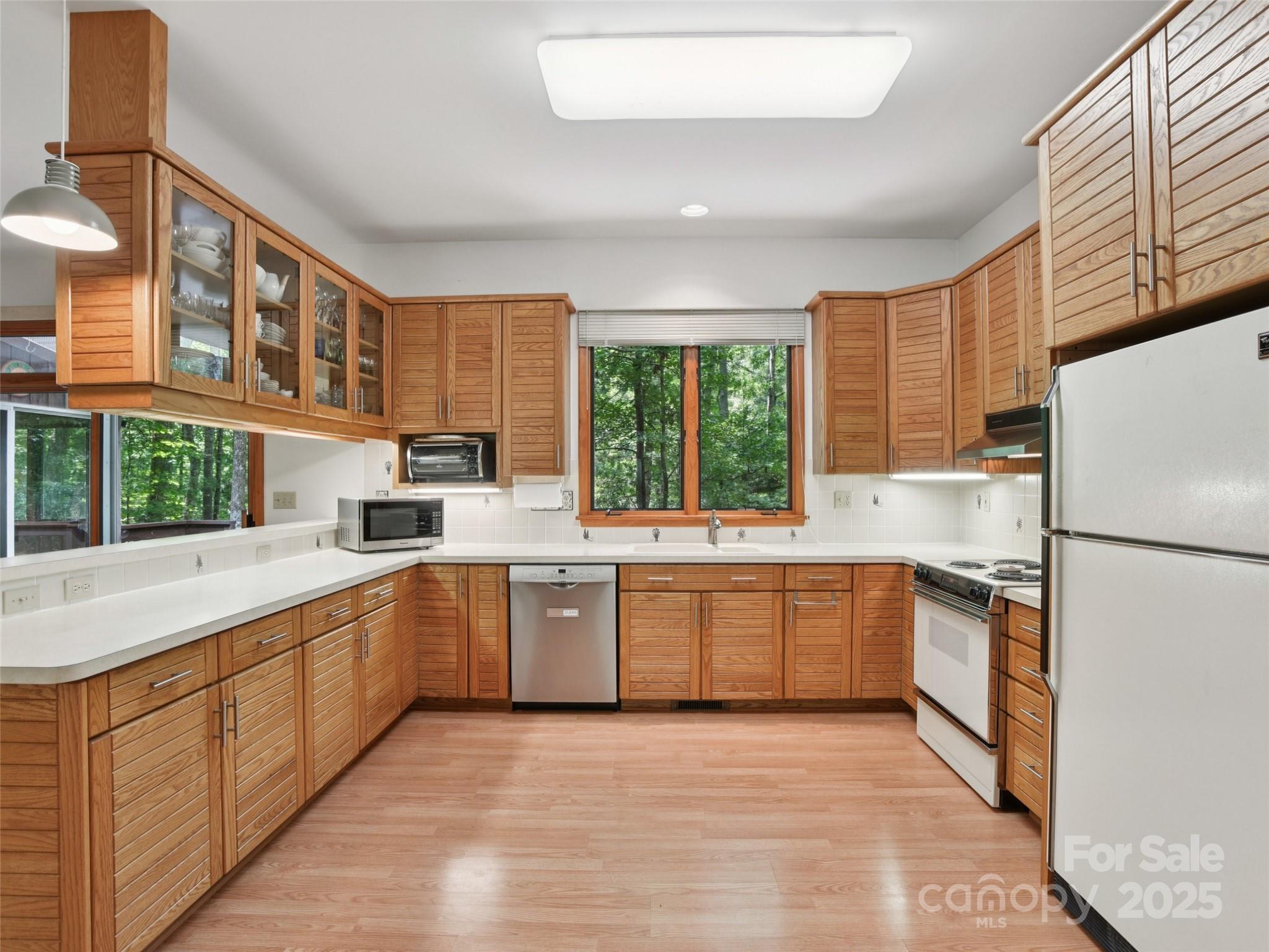 105 Sunningdale Drive