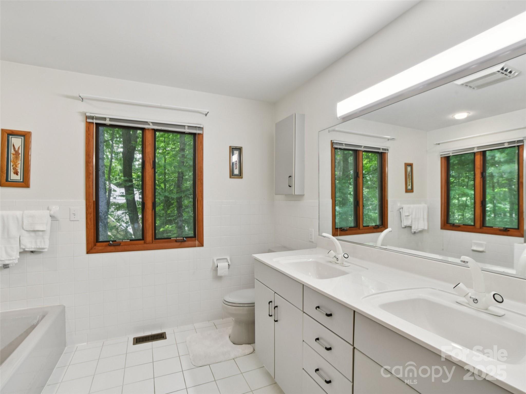 105 Sunningdale Drive