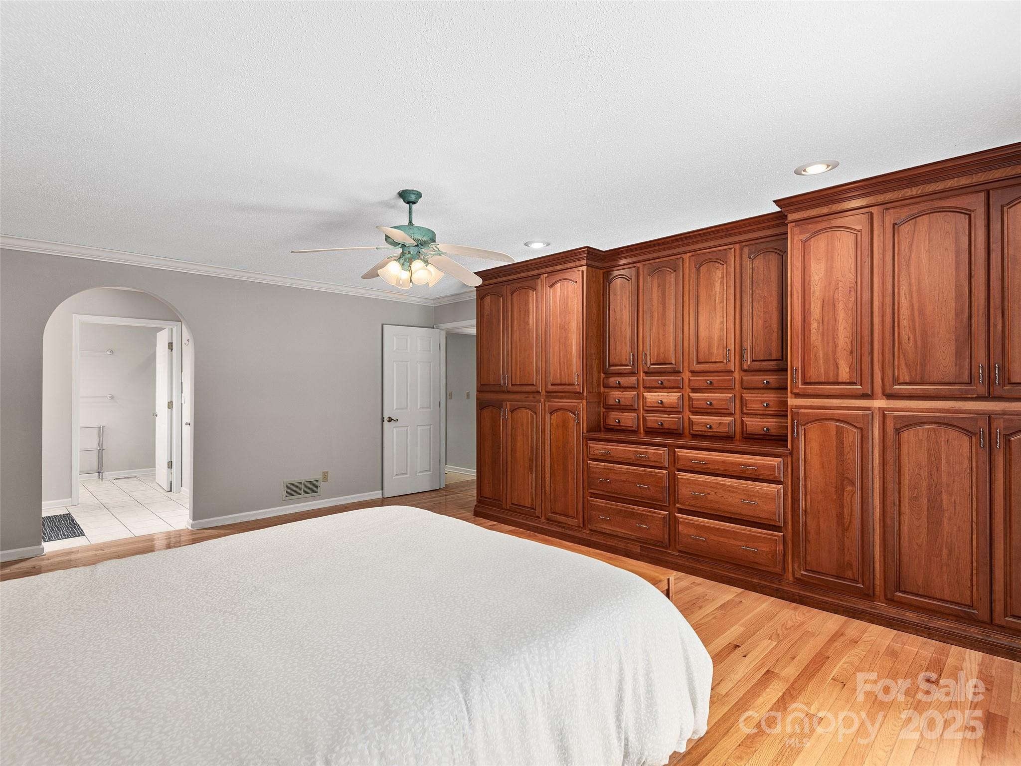189 Cove Loop Road