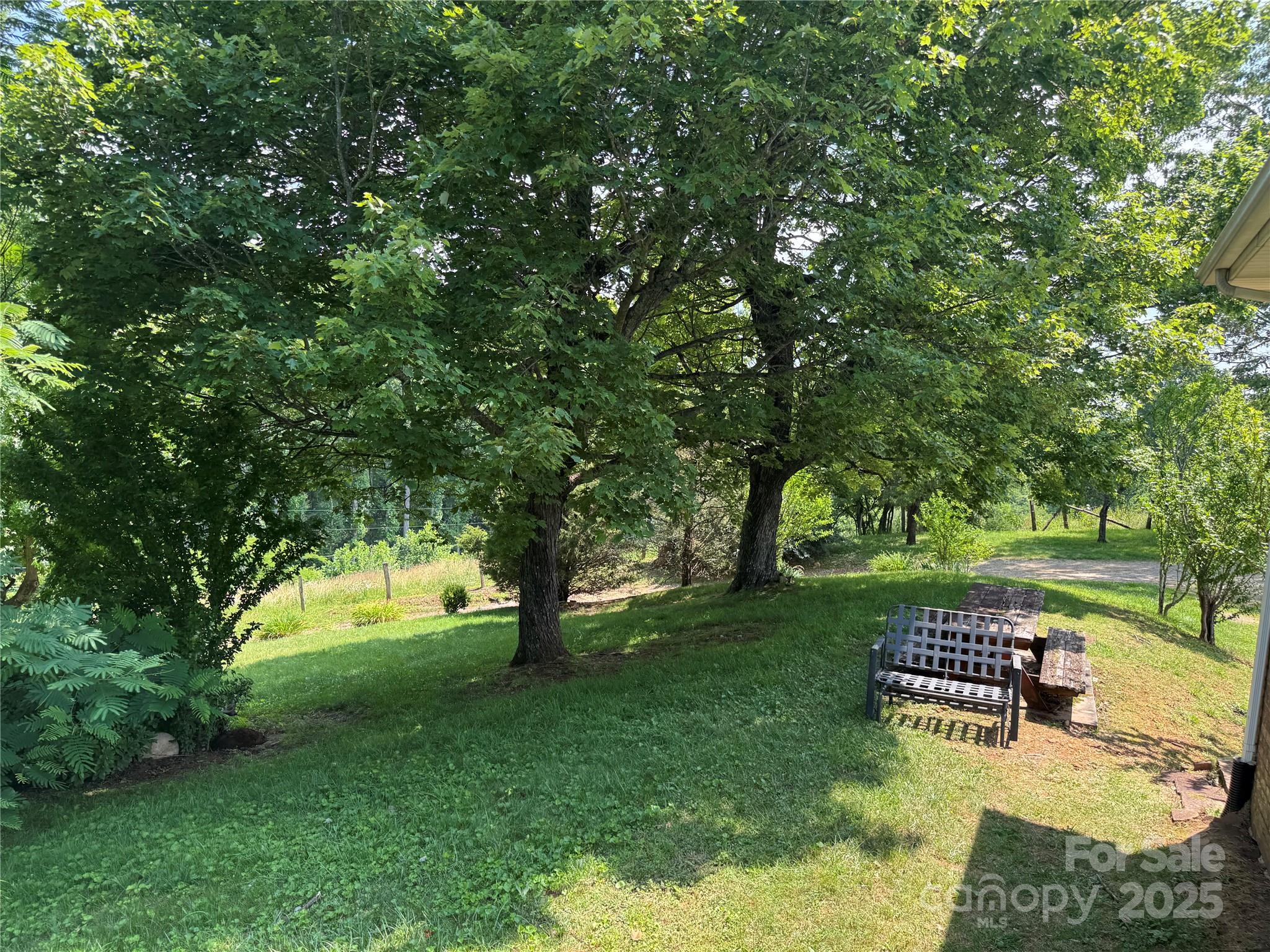 6369 Pinnacle Mountain Road