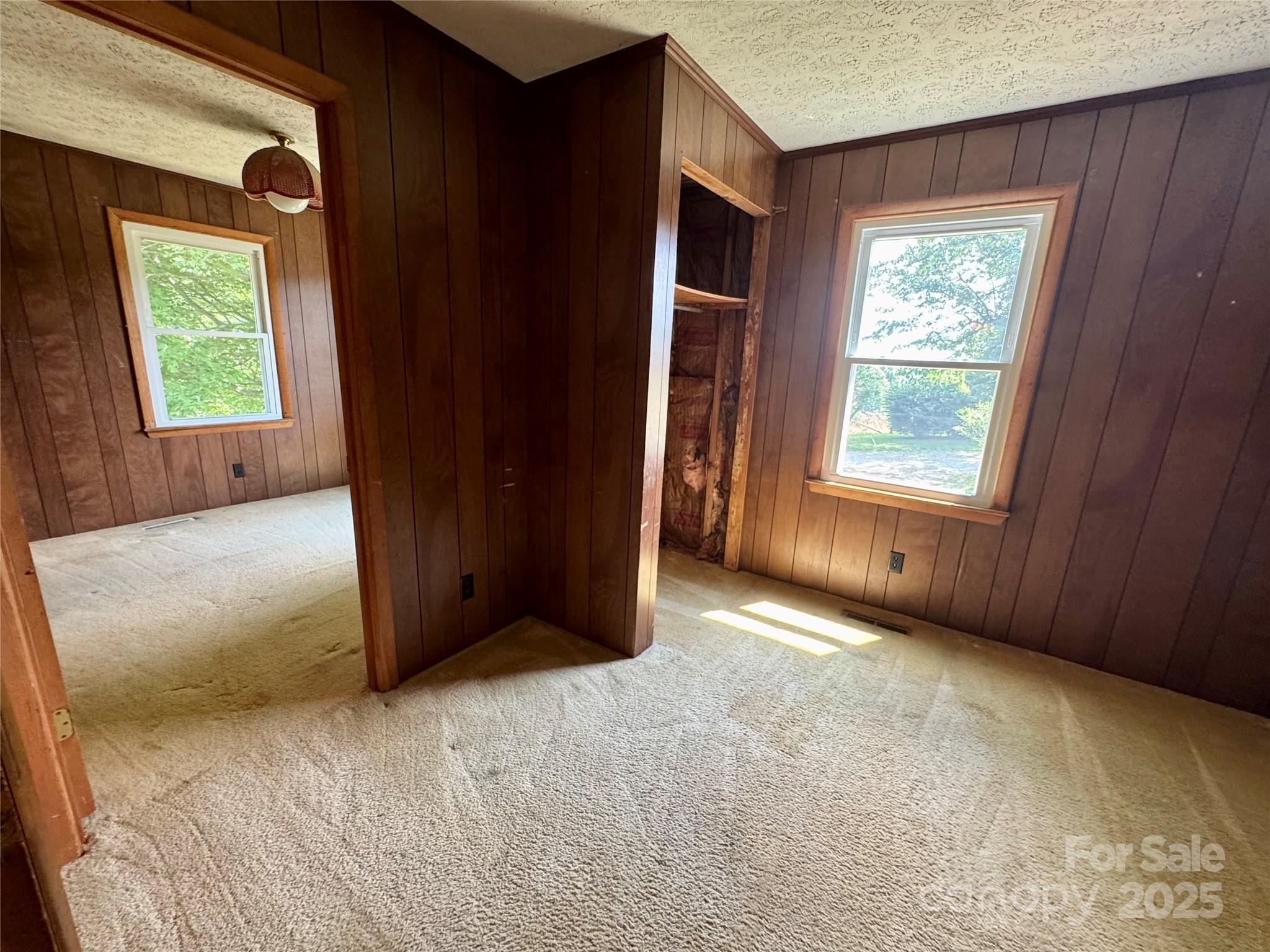 6369 Pinnacle Mountain Road