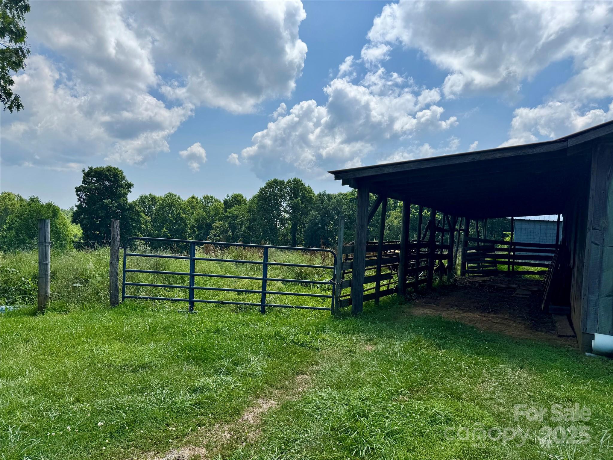 6369 Pinnacle Mountain Road