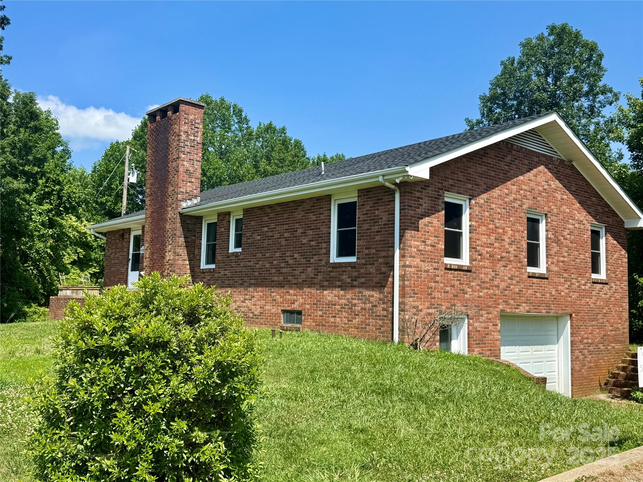6369 Pinnacle Mountain Road