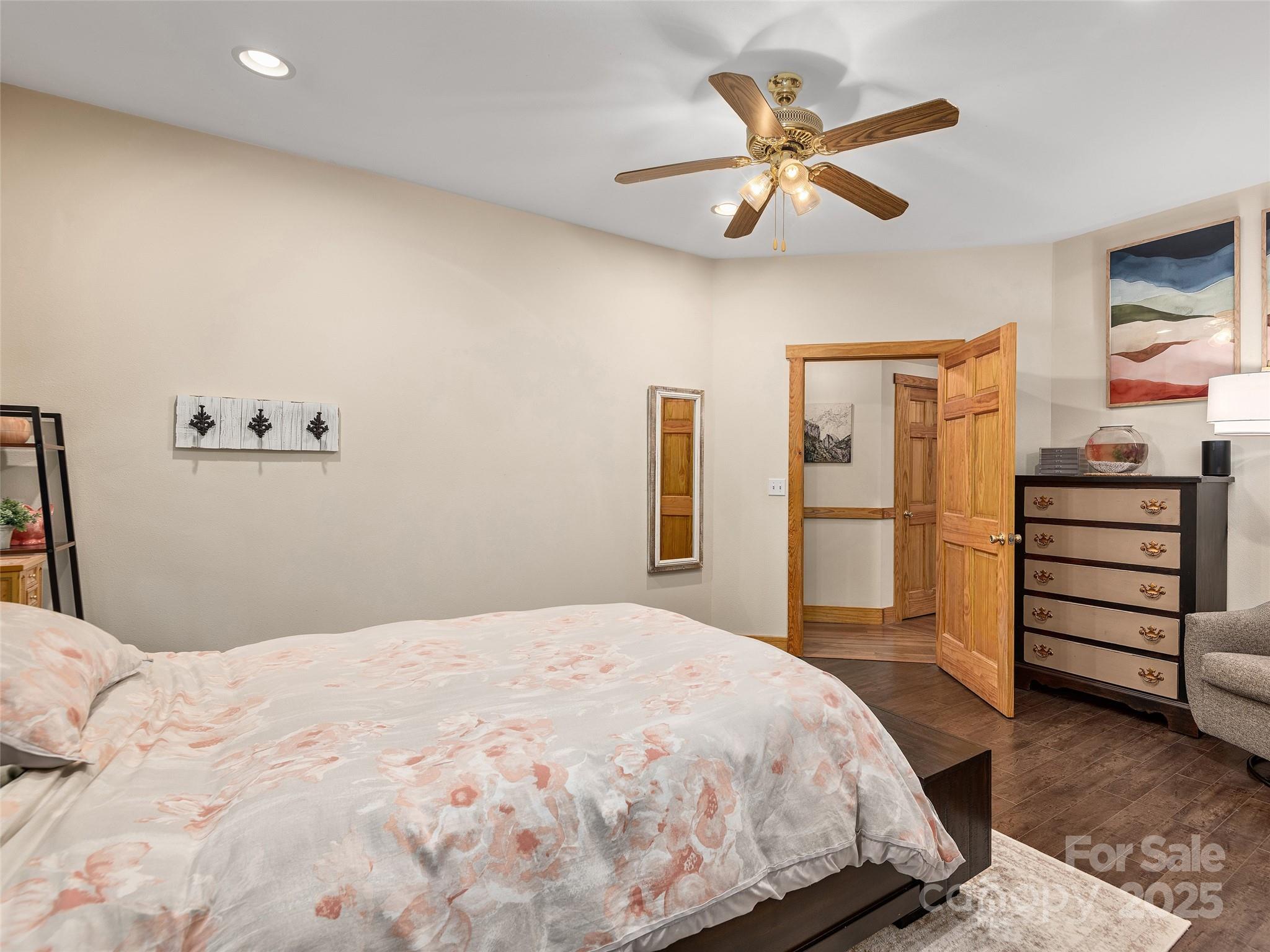 264 Charming Lane