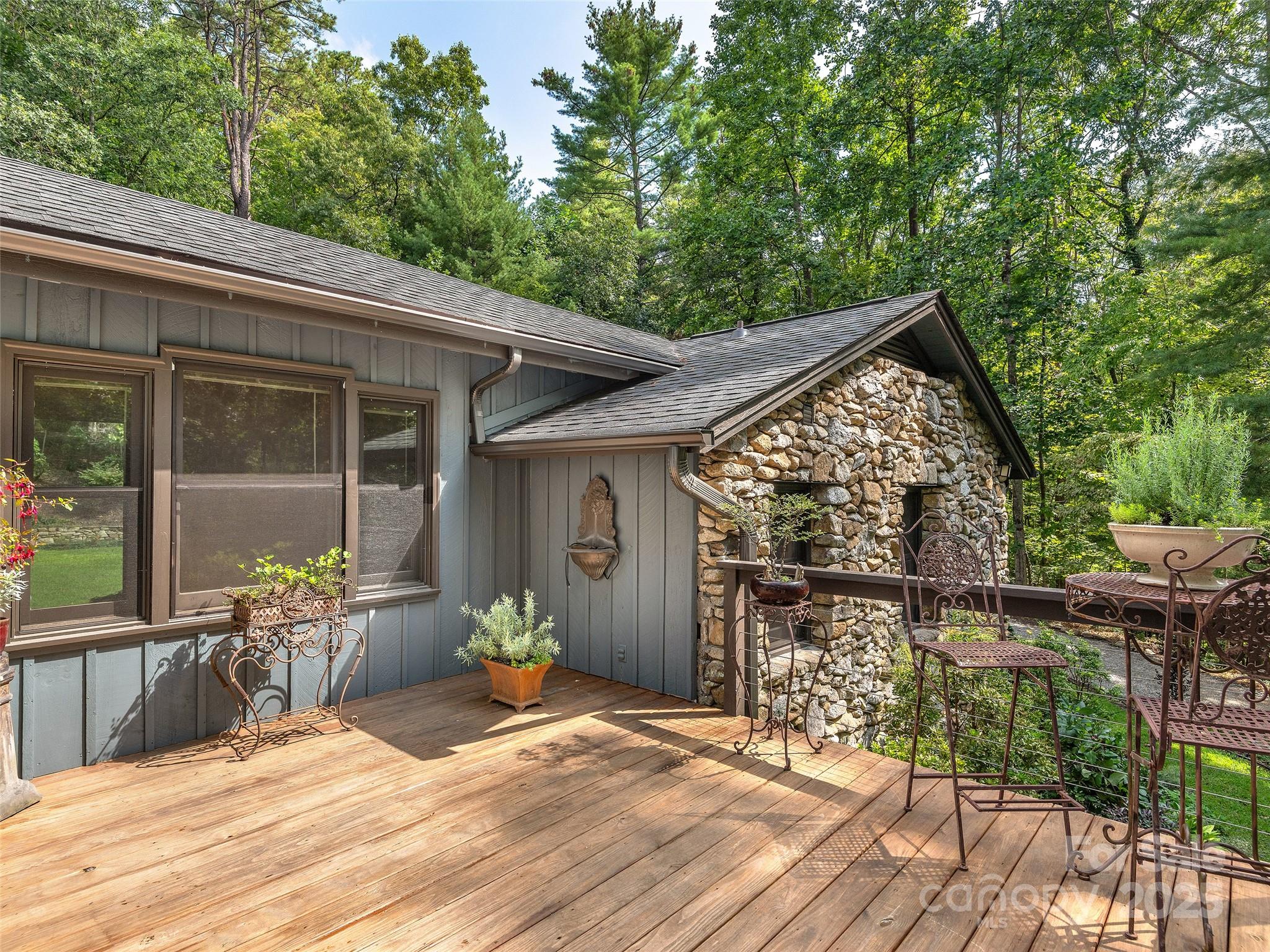 232 Hidden Cove Lane