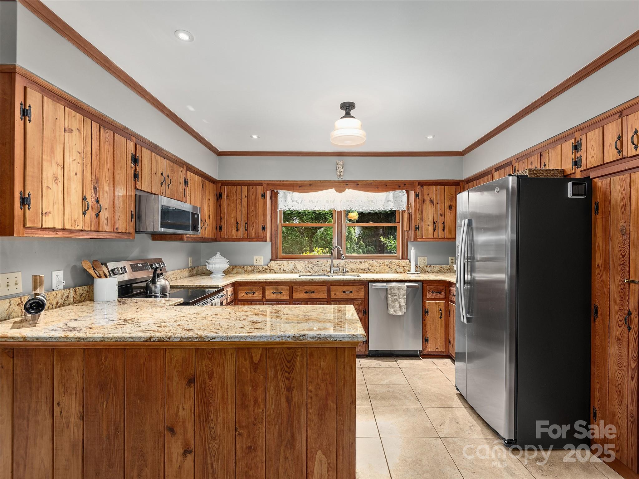 232 Hidden Cove Lane
