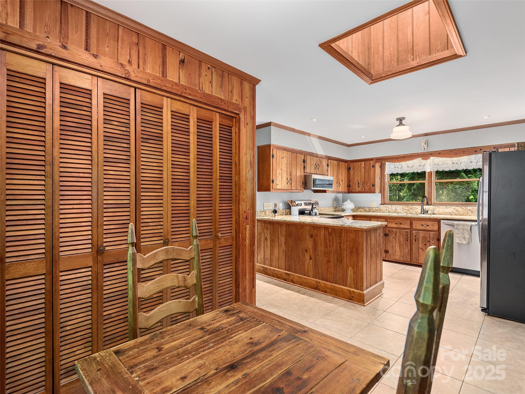 232 Hidden Cove Lane