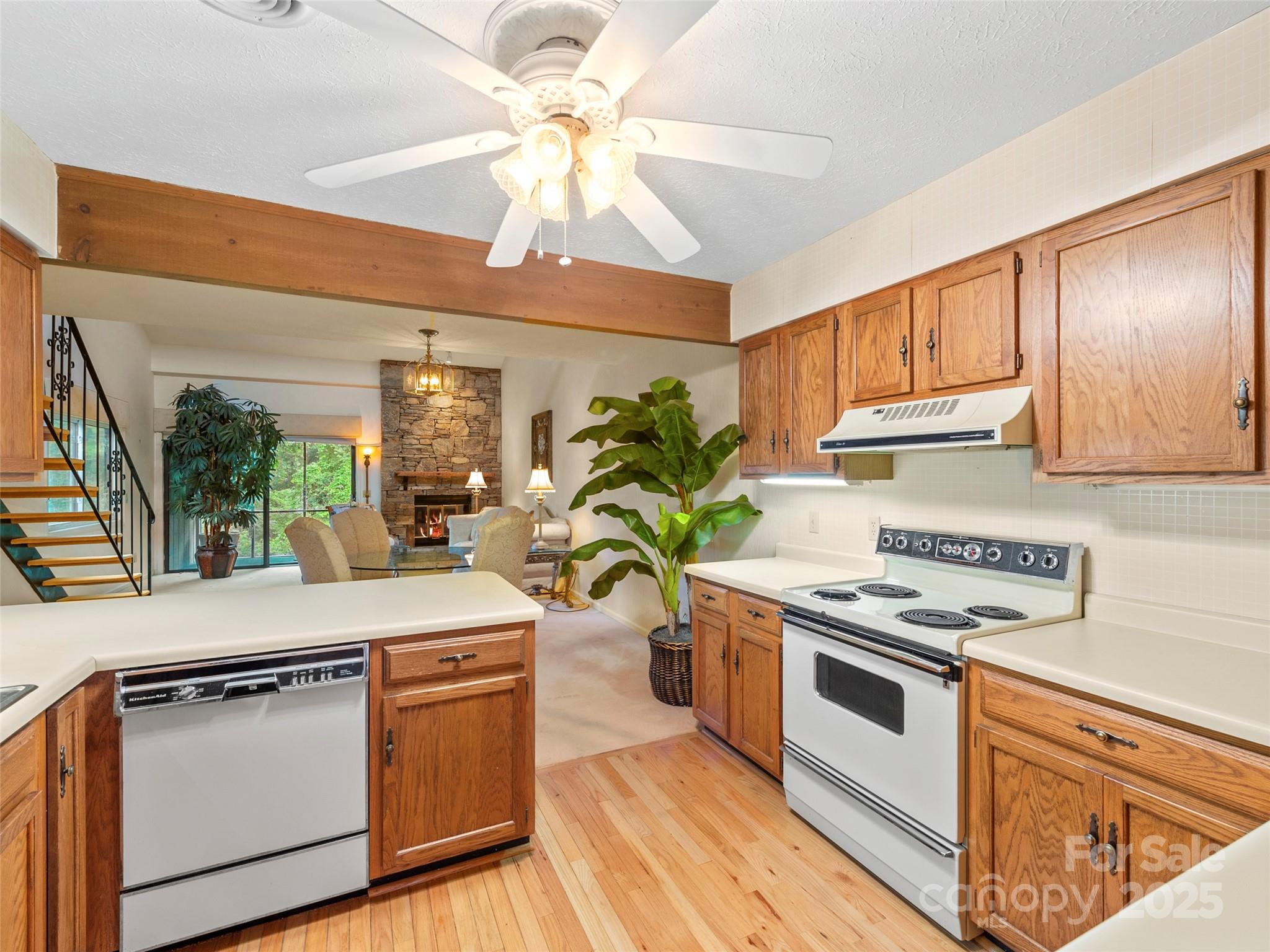 201 Juniper Lane