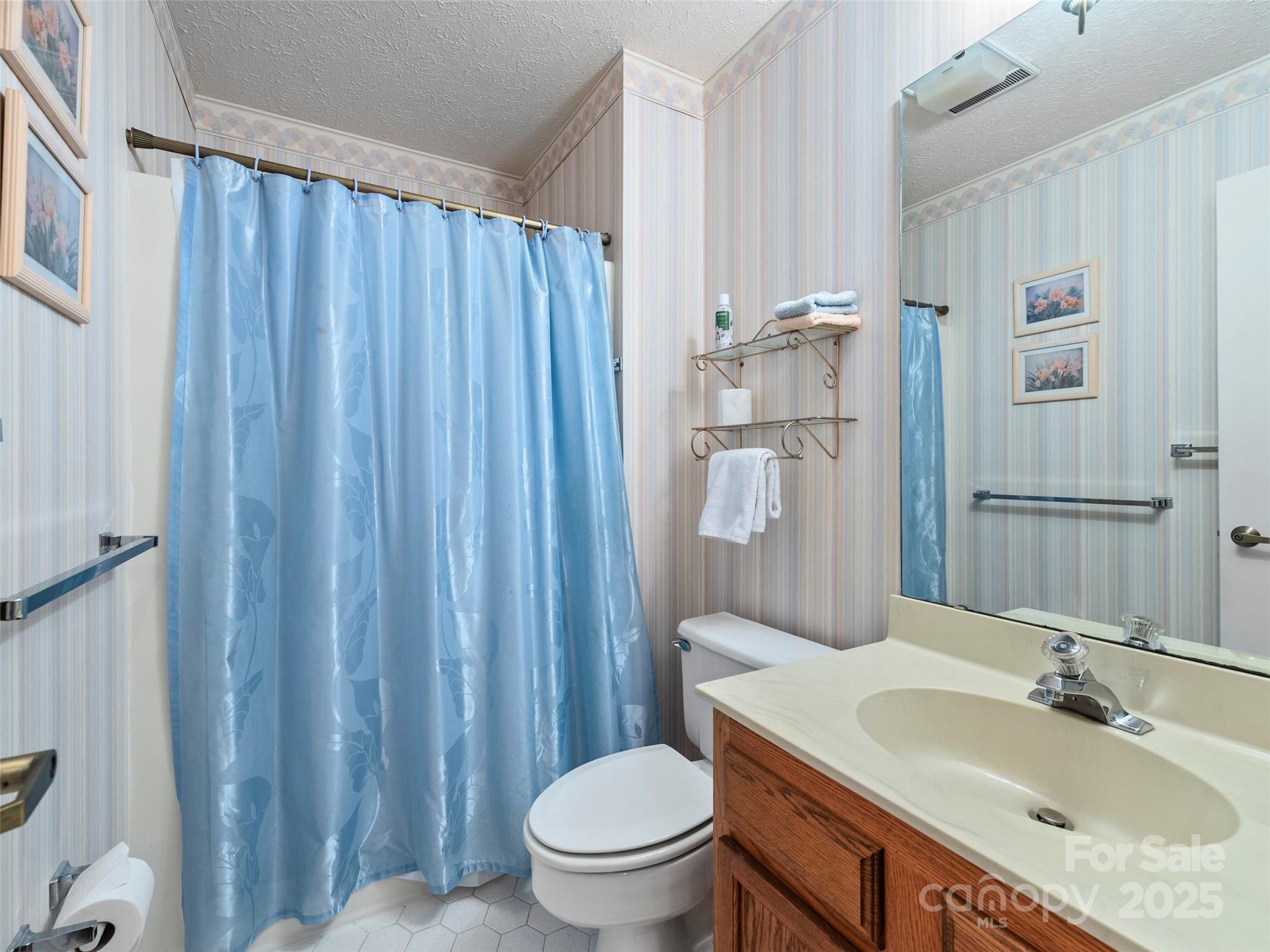 201 Juniper Lane