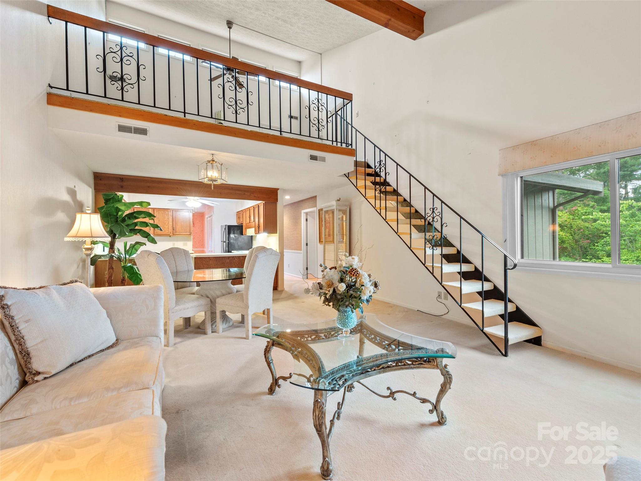 201 Juniper Lane
