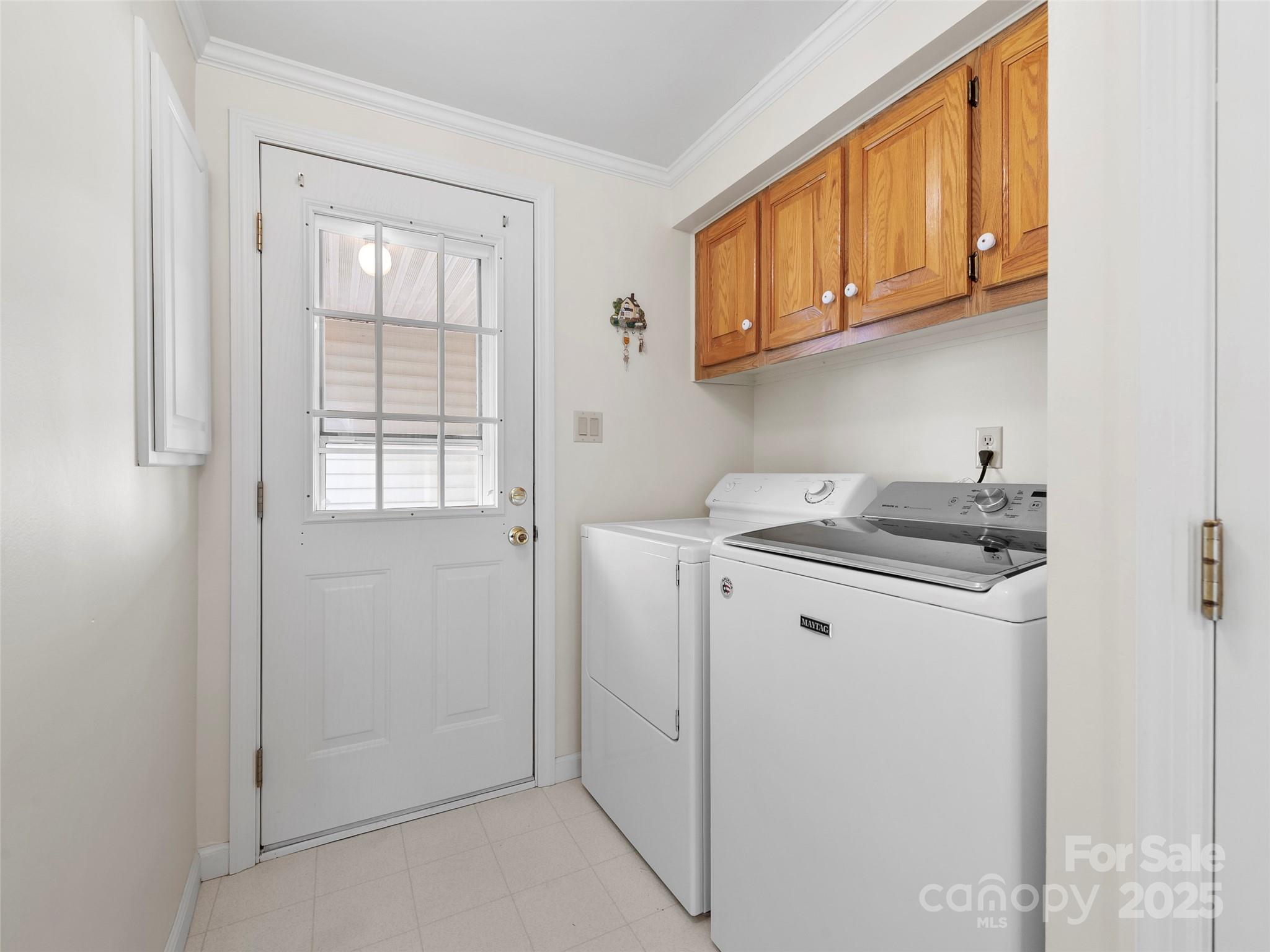 233 White Ash Circle