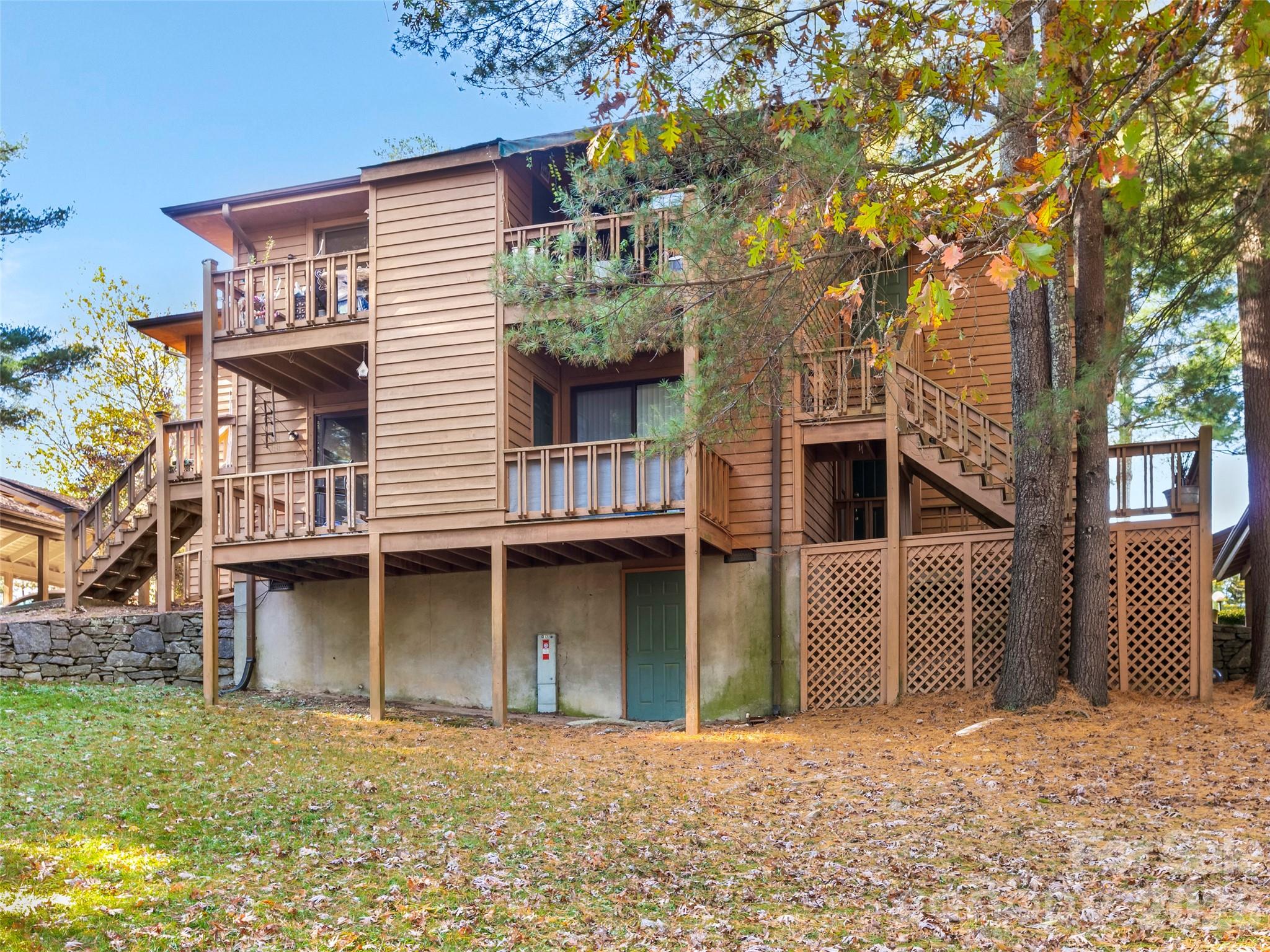 531 Courtwood Lane Unit: 2
