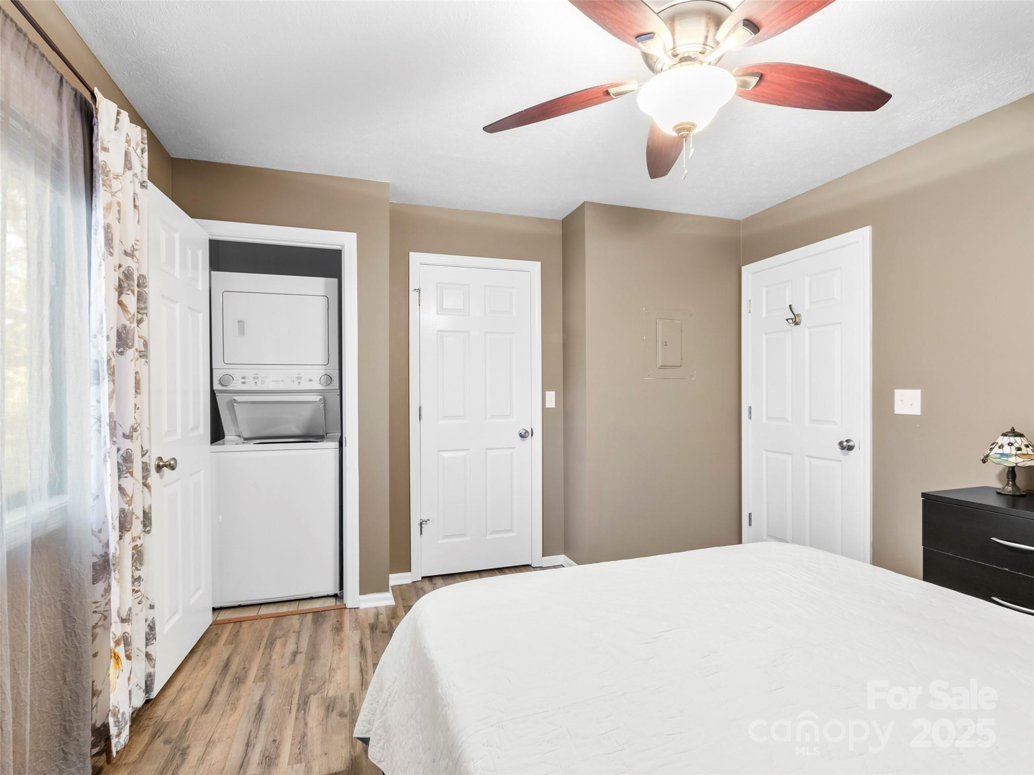 531 Courtwood Lane Unit: 2