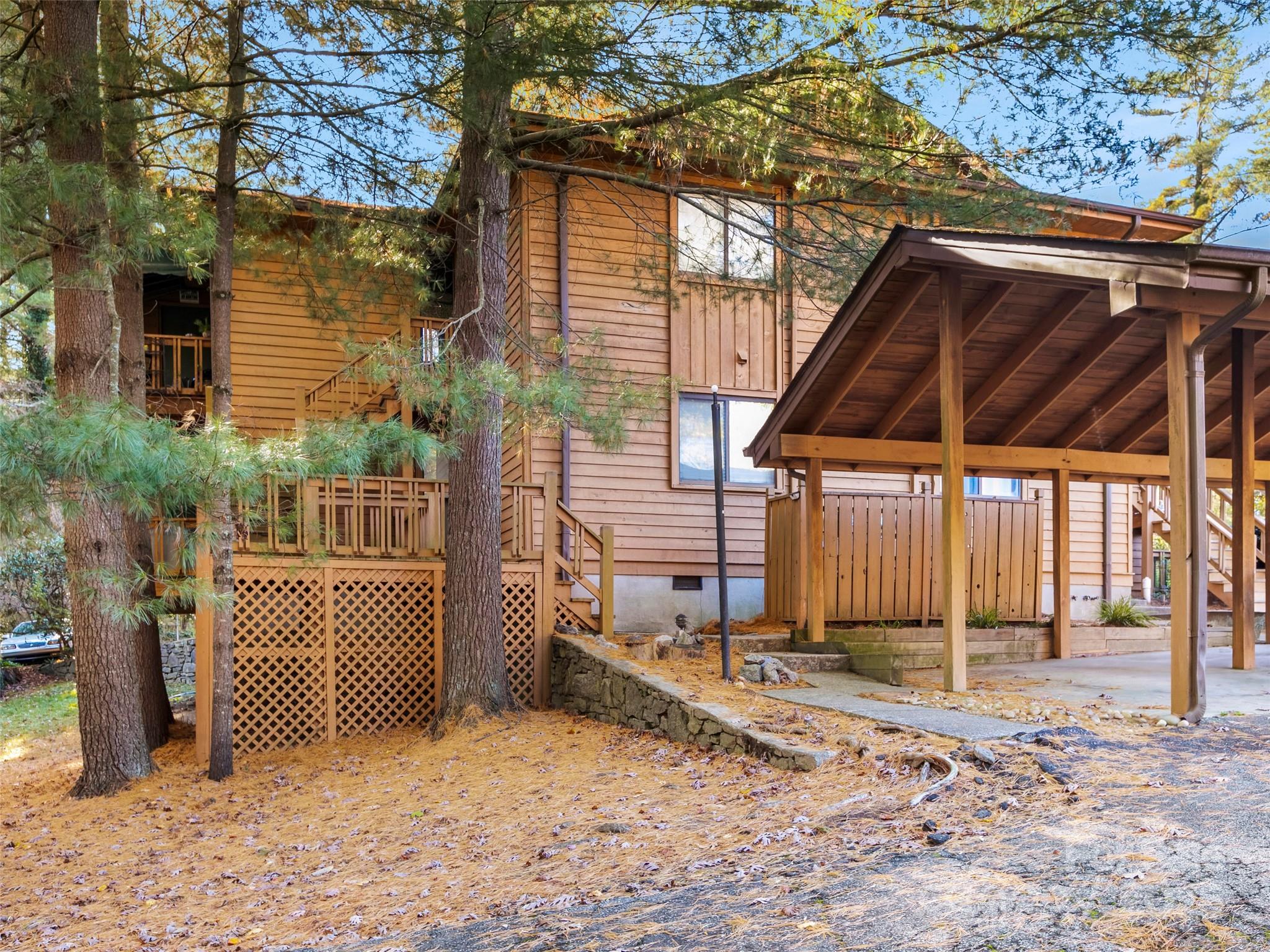 531 Courtwood Lane Unit: 2