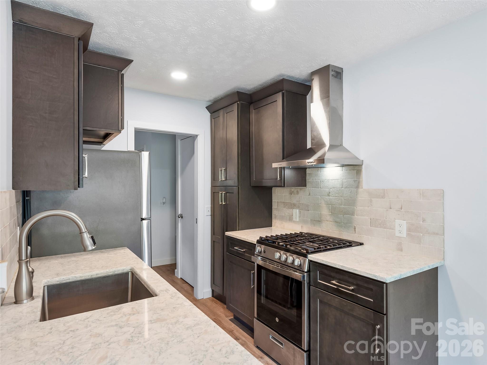 130 Old Mill Road Unit: 223