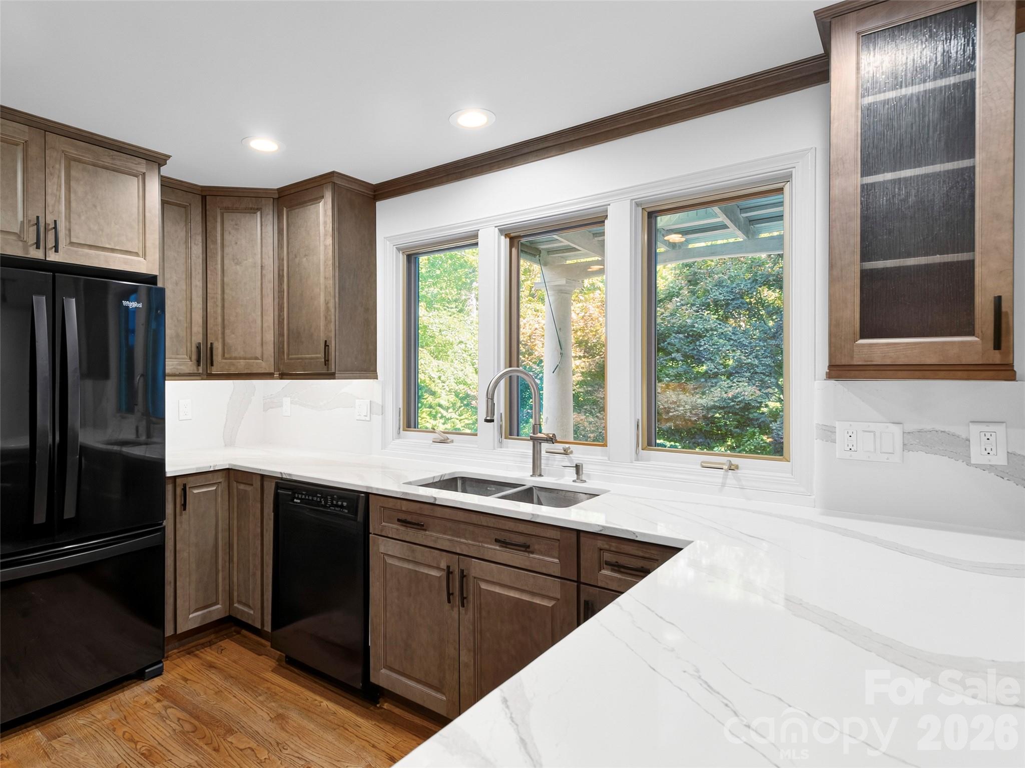 110 Glengary Drive