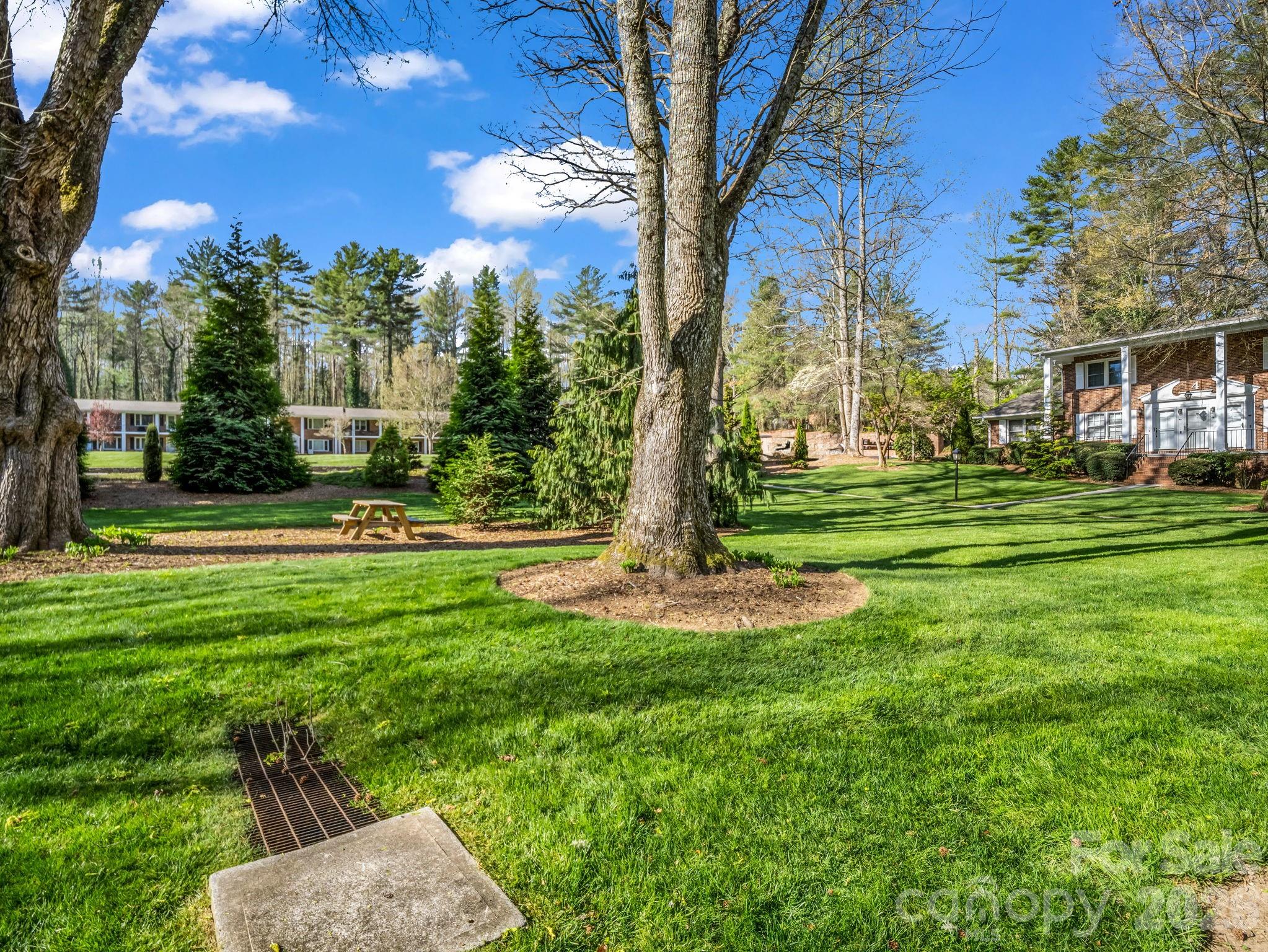 101 Boyd Drive Unit: 2A